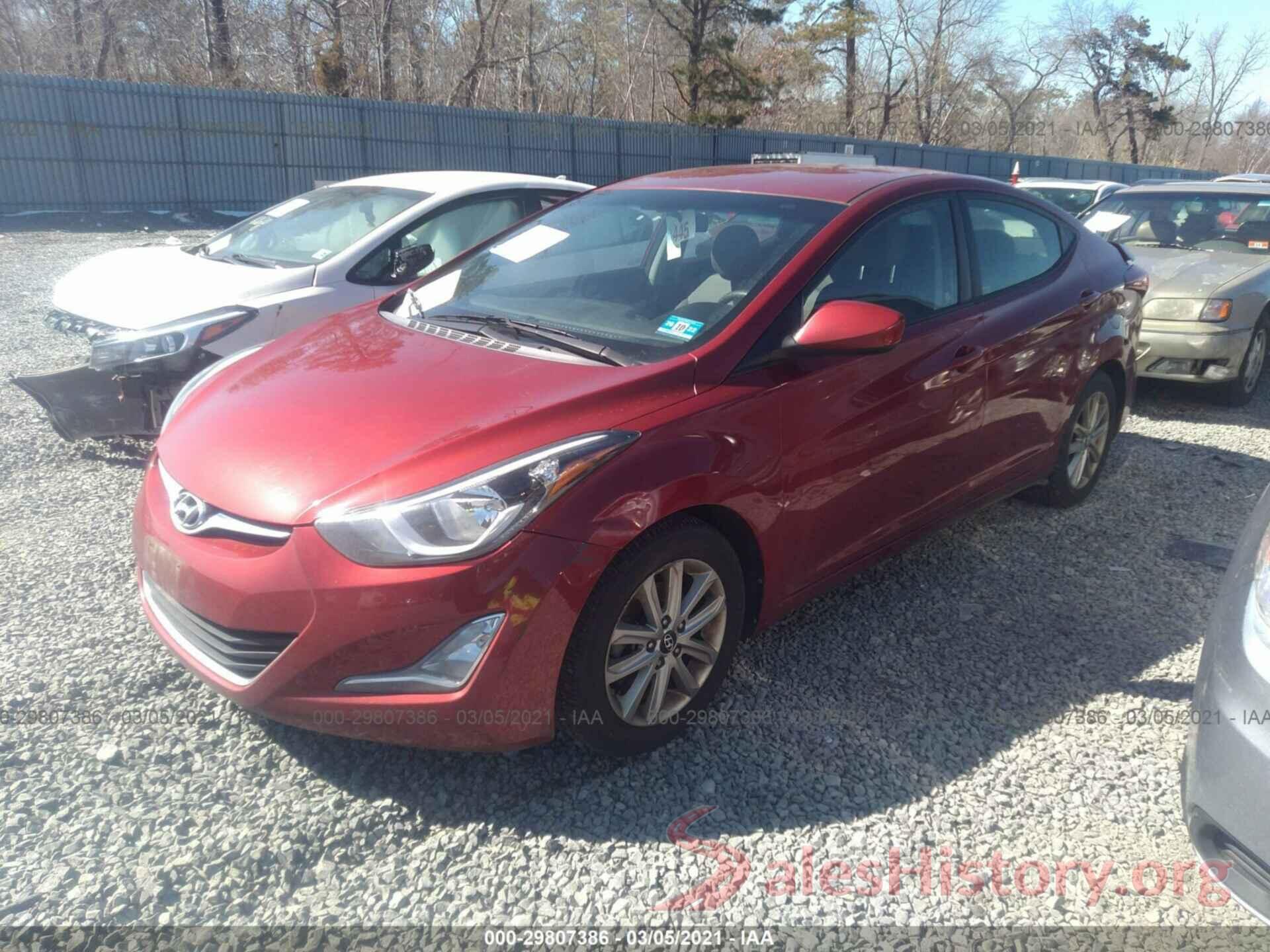 5NPDH4AE1GH761029 2016 HYUNDAI ELANTRA