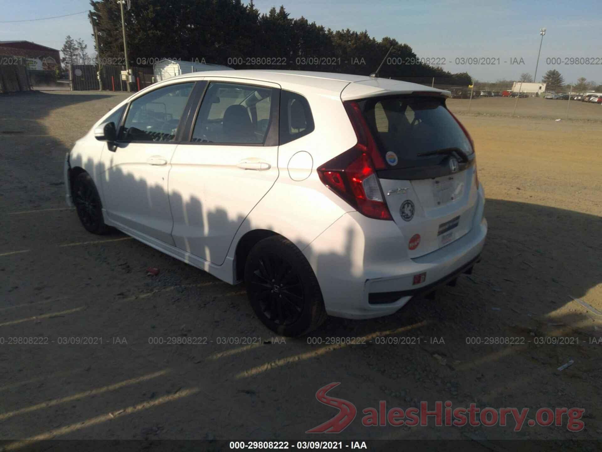 3HGGK5H67JM709300 2018 HONDA FIT