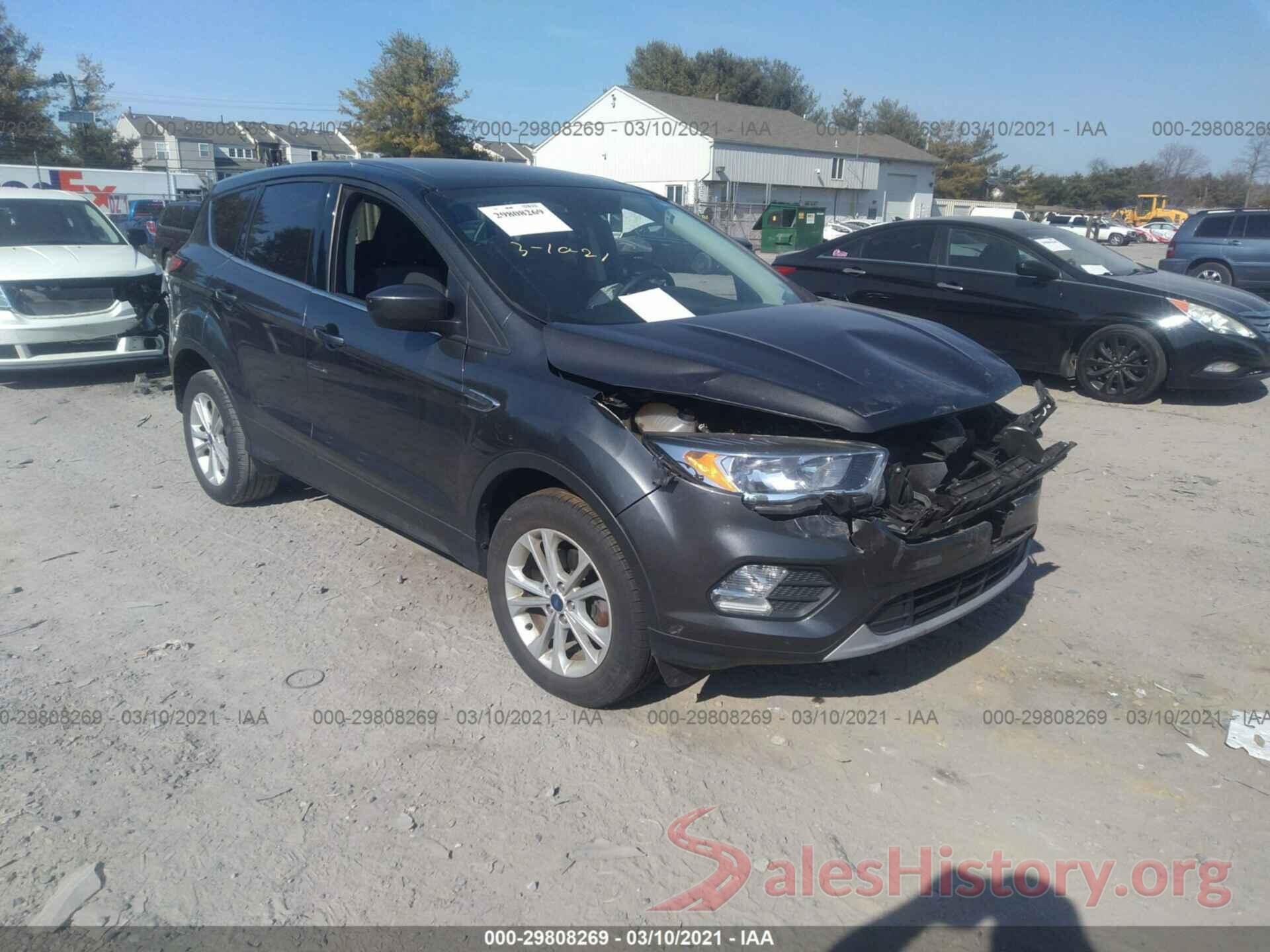 1FMCU0GD7HUE42431 2017 FORD ESCAPE