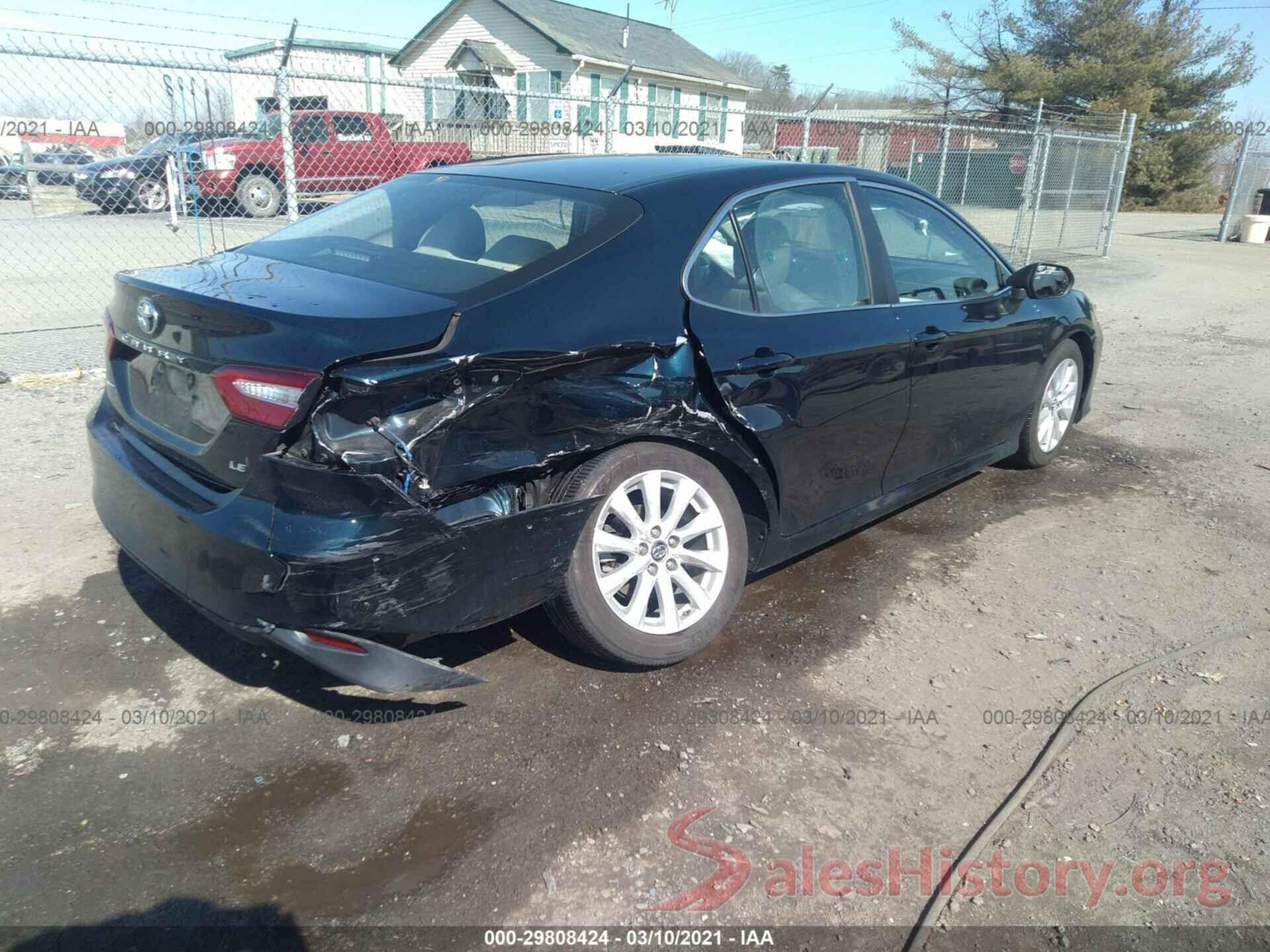 4T1B11HK5JU509590 2018 TOYOTA CAMRY