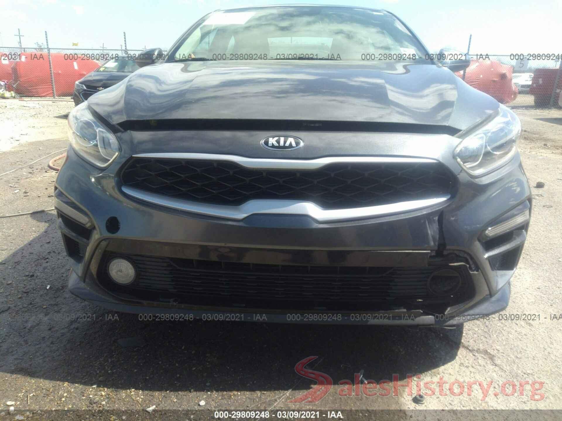 3KPF24AD2KE033279 2019 KIA FORTE