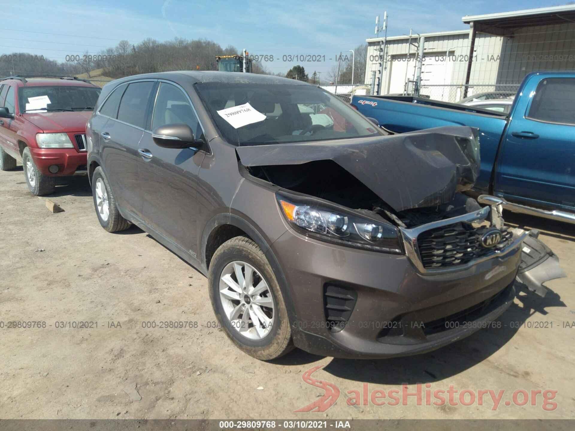 5XYPGDA32KG492537 2019 KIA SORENTO