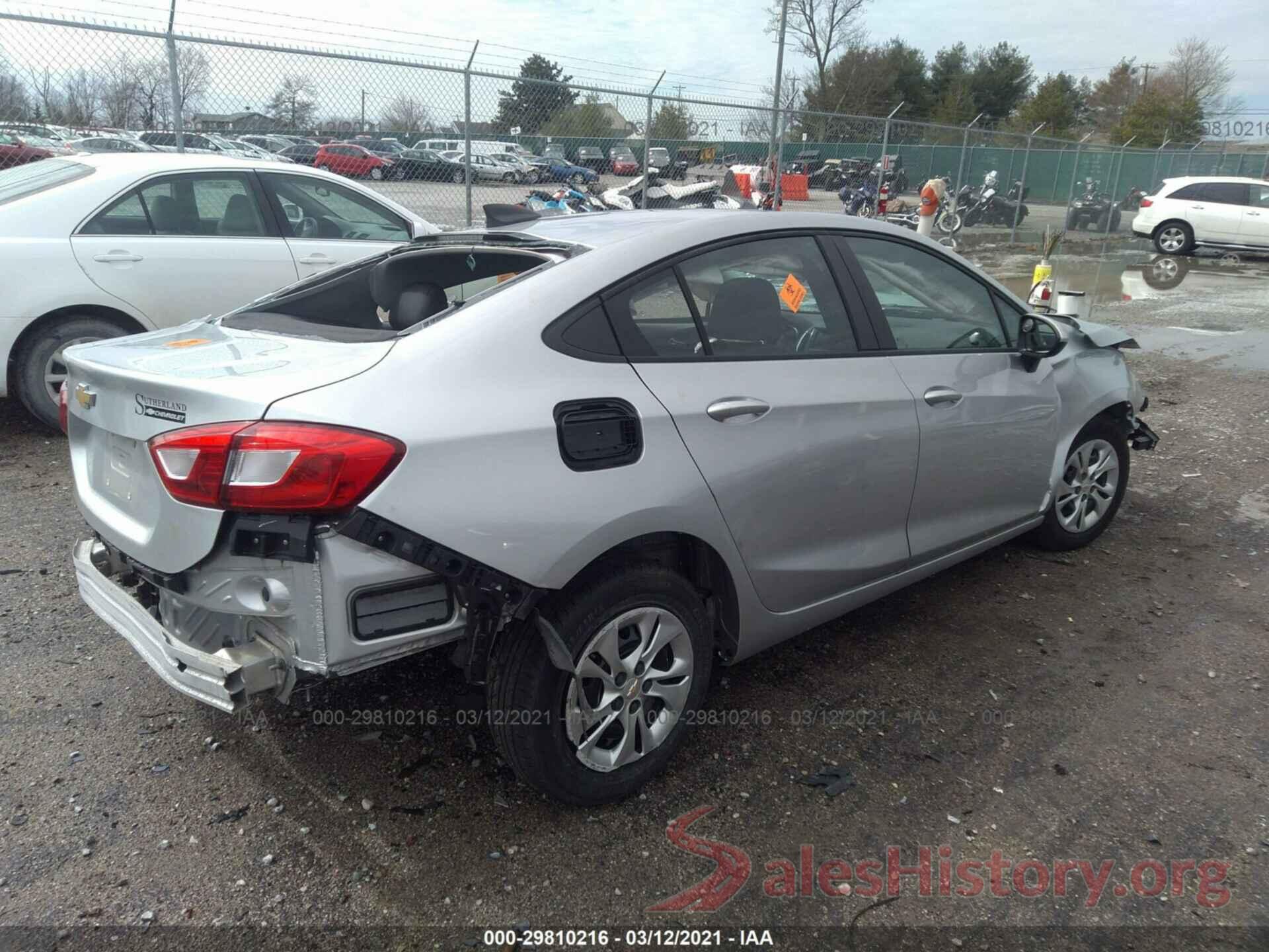 1G1BC5SM7K7120698 2019 CHEVROLET CRUZE