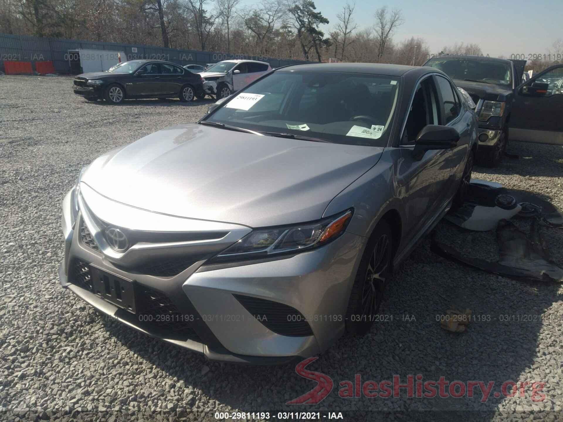 4T1B11HK3KU833381 2019 TOYOTA CAMRY