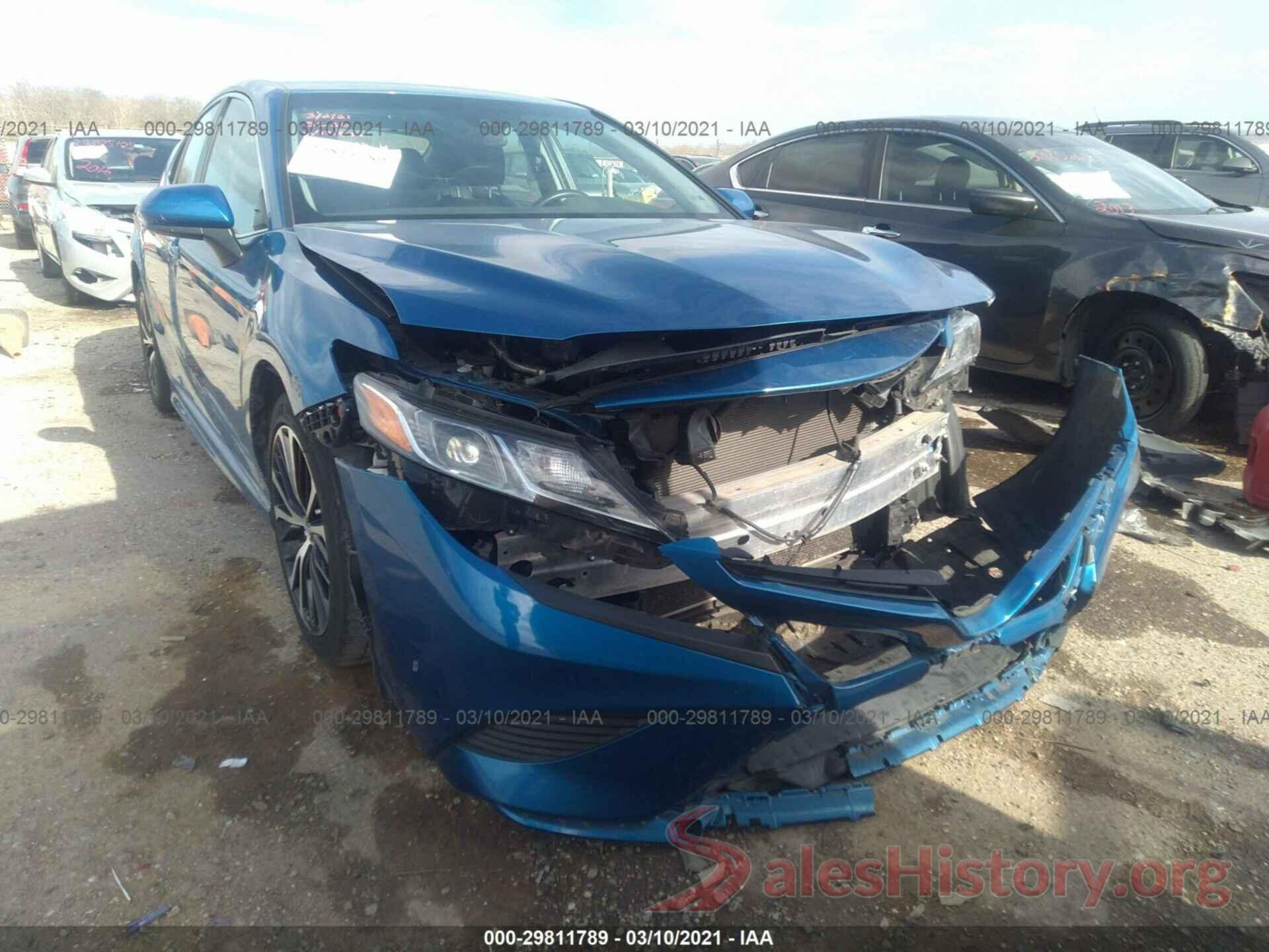 4T1B11HK0JU131839 2018 TOYOTA CAMRY