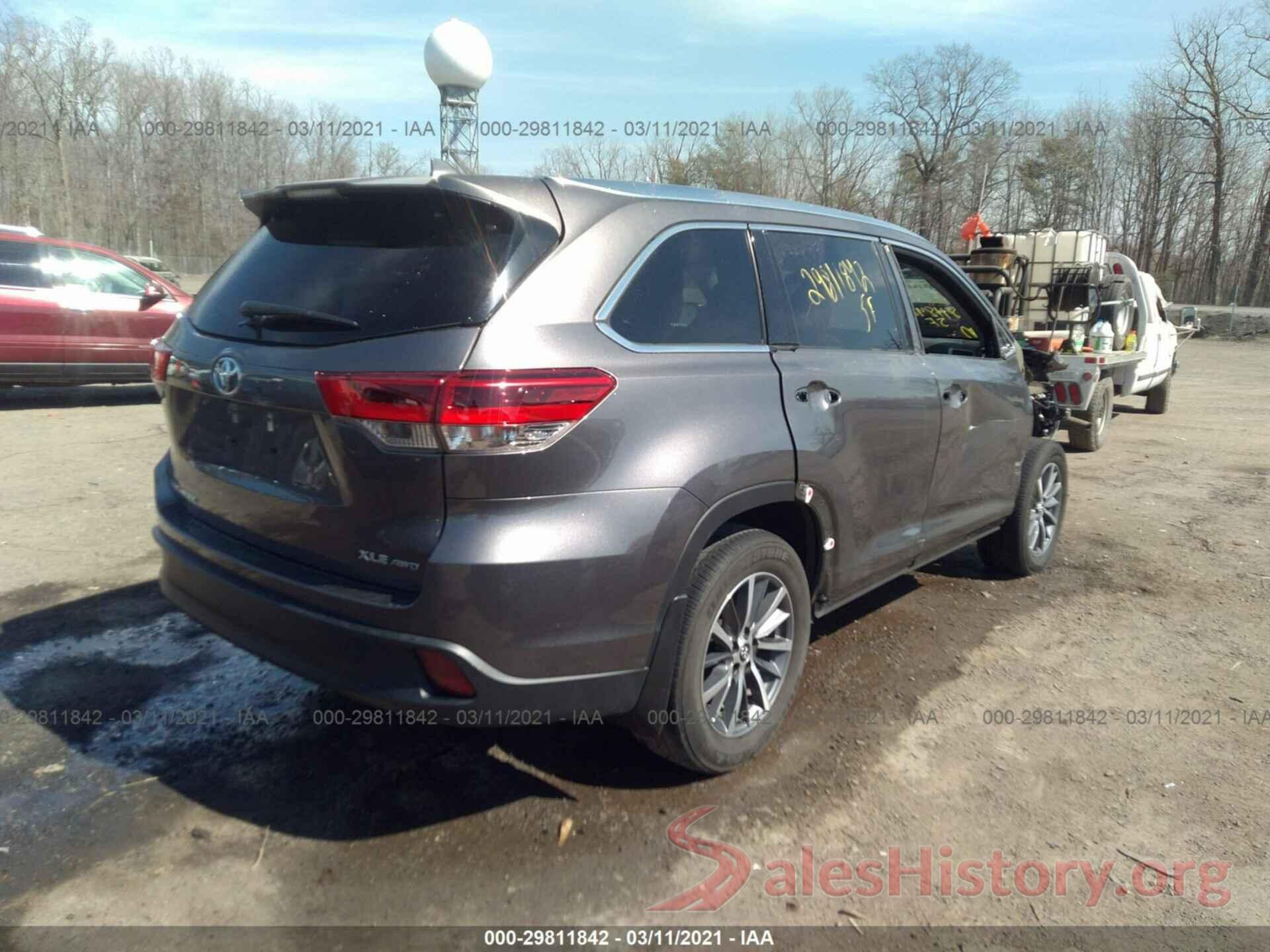 5TDJZRFH4JS559092 2018 TOYOTA HIGHLANDER