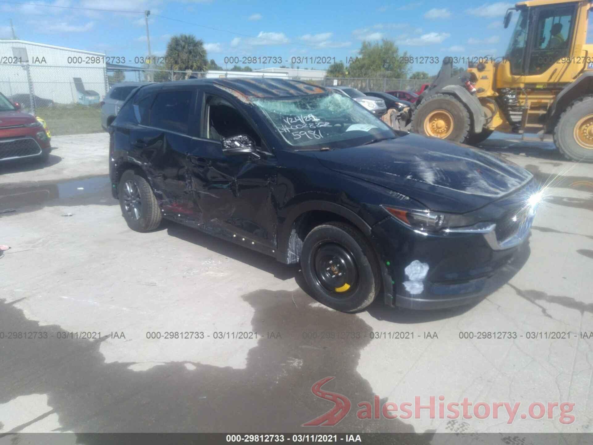 JM3KFACM7M0325981 2021 MAZDA CX-5