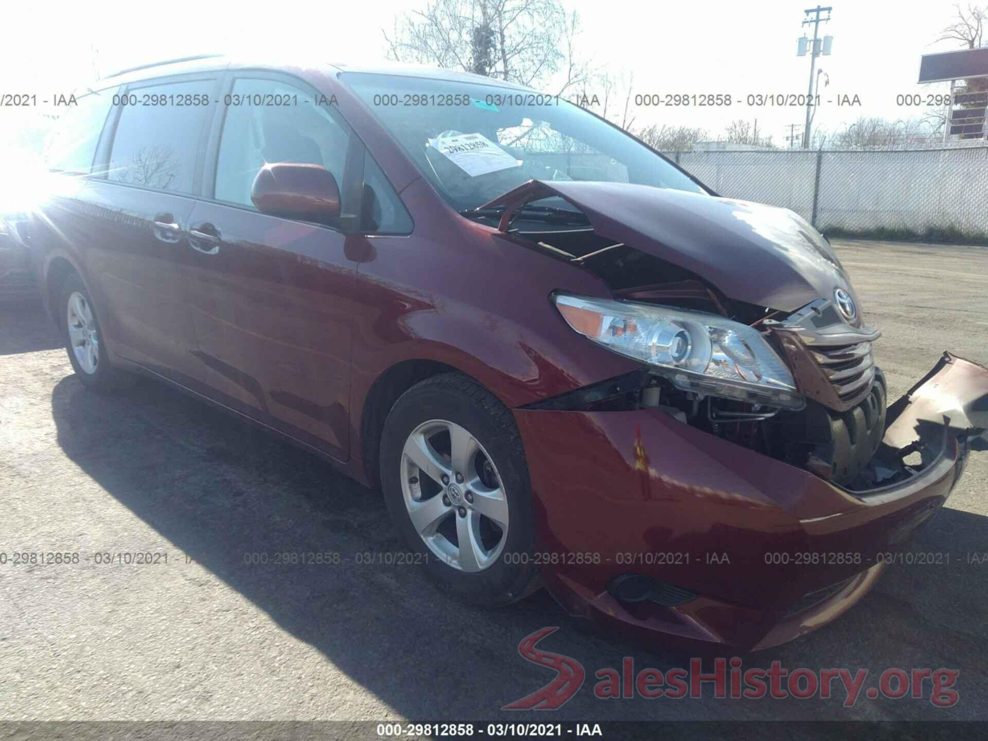 5TDKK3DC2GS741024 2016 TOYOTA SIENNA