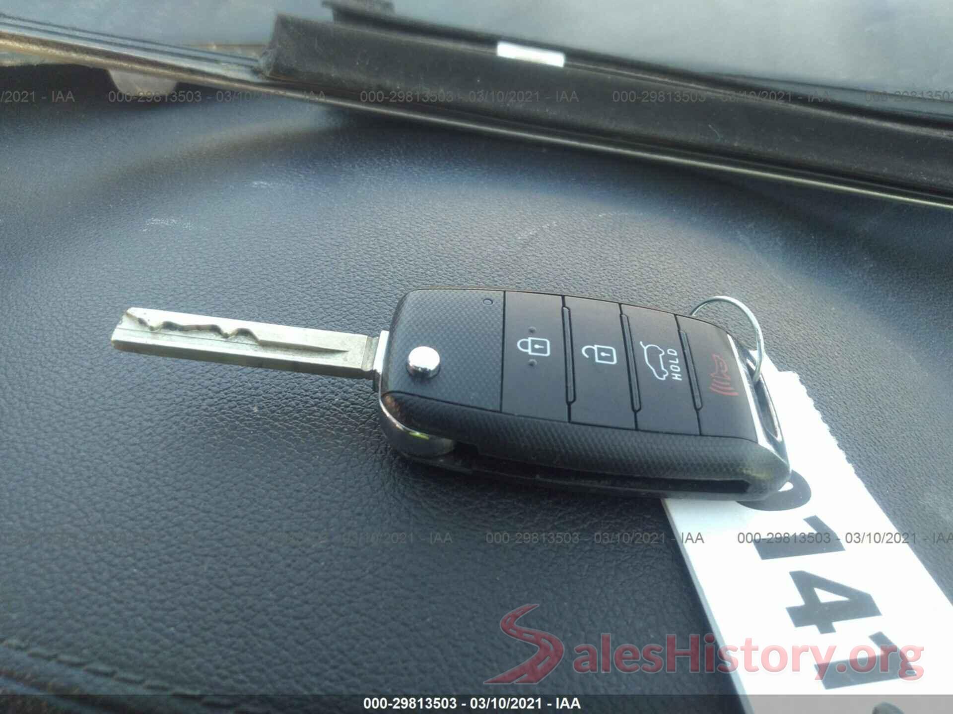 5XYPGDA33GG110328 2016 KIA SORENTO