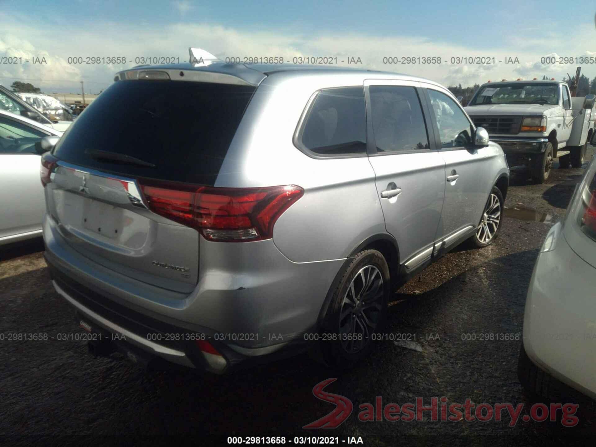 JA4AD3A33HZ028184 2017 MITSUBISHI OUTLANDER