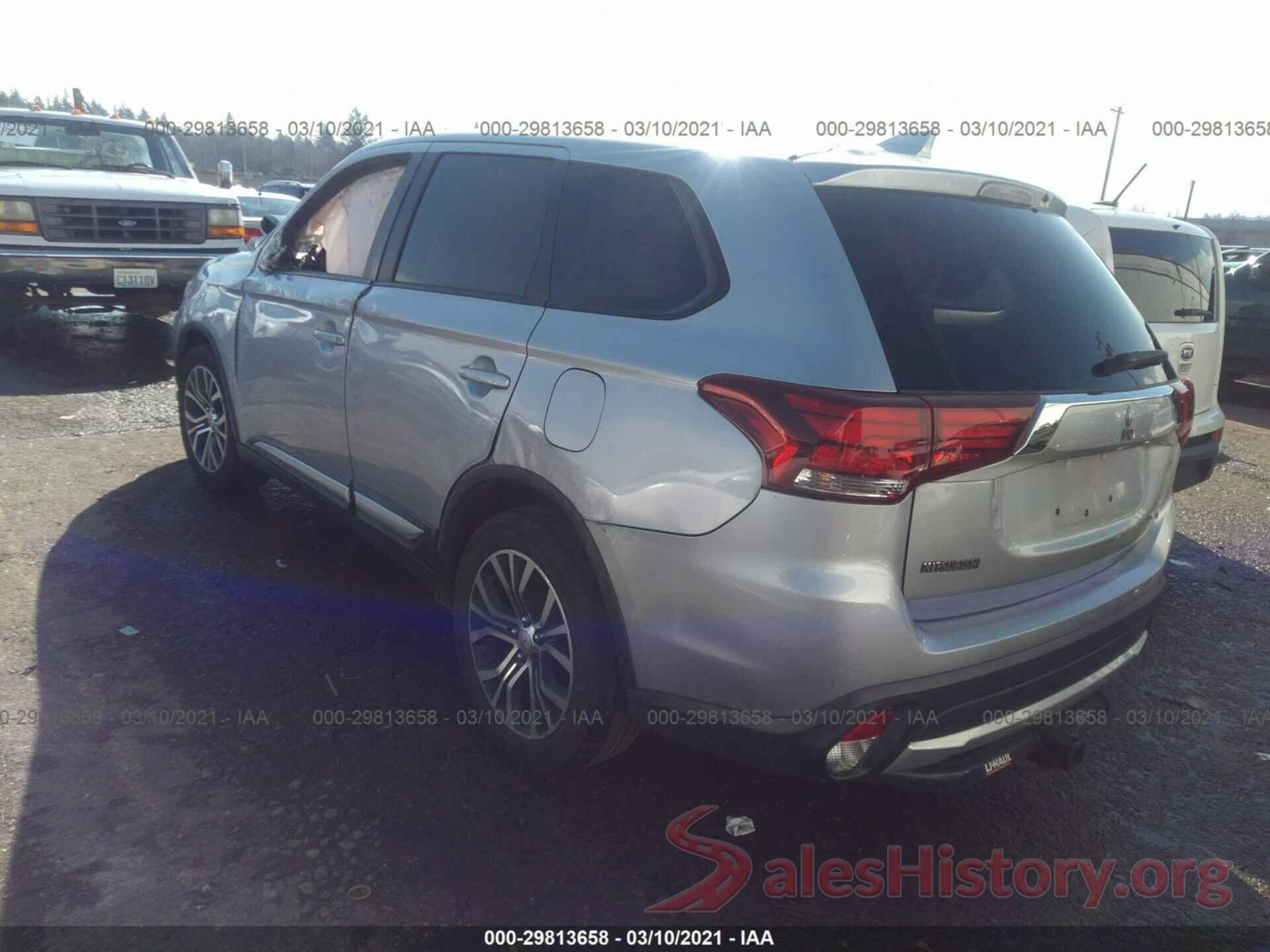 JA4AD3A33HZ028184 2017 MITSUBISHI OUTLANDER