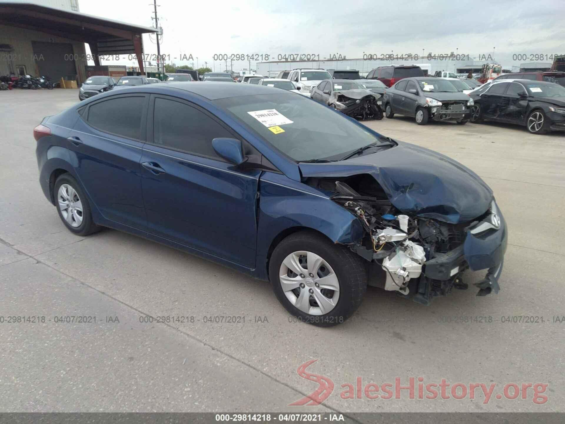 5NPDH4AE3GH788586 2016 HYUNDAI ELANTRA