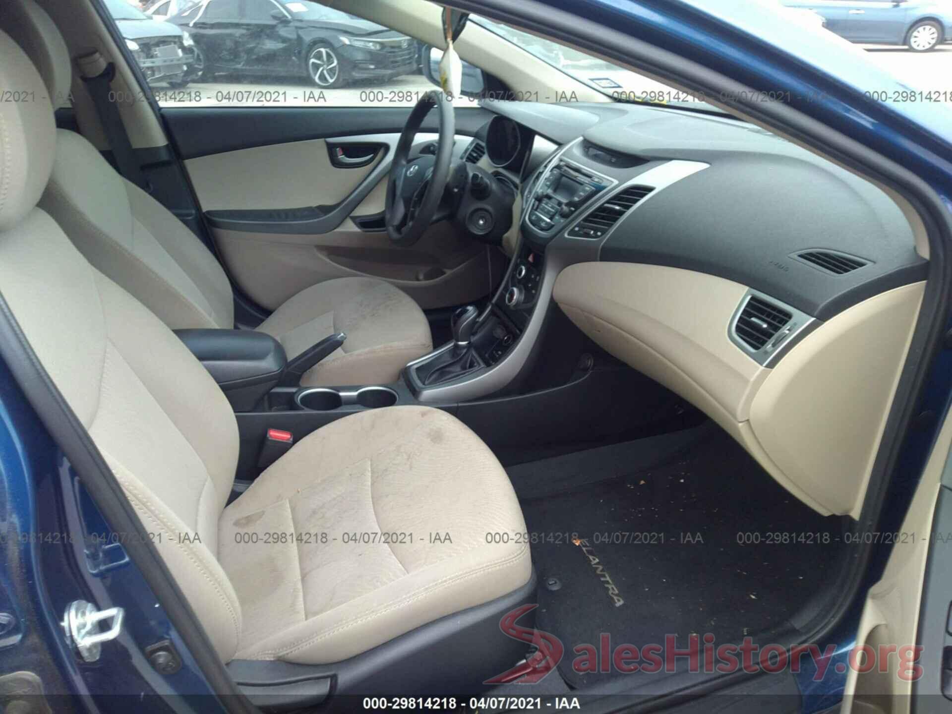 5NPDH4AE3GH788586 2016 HYUNDAI ELANTRA