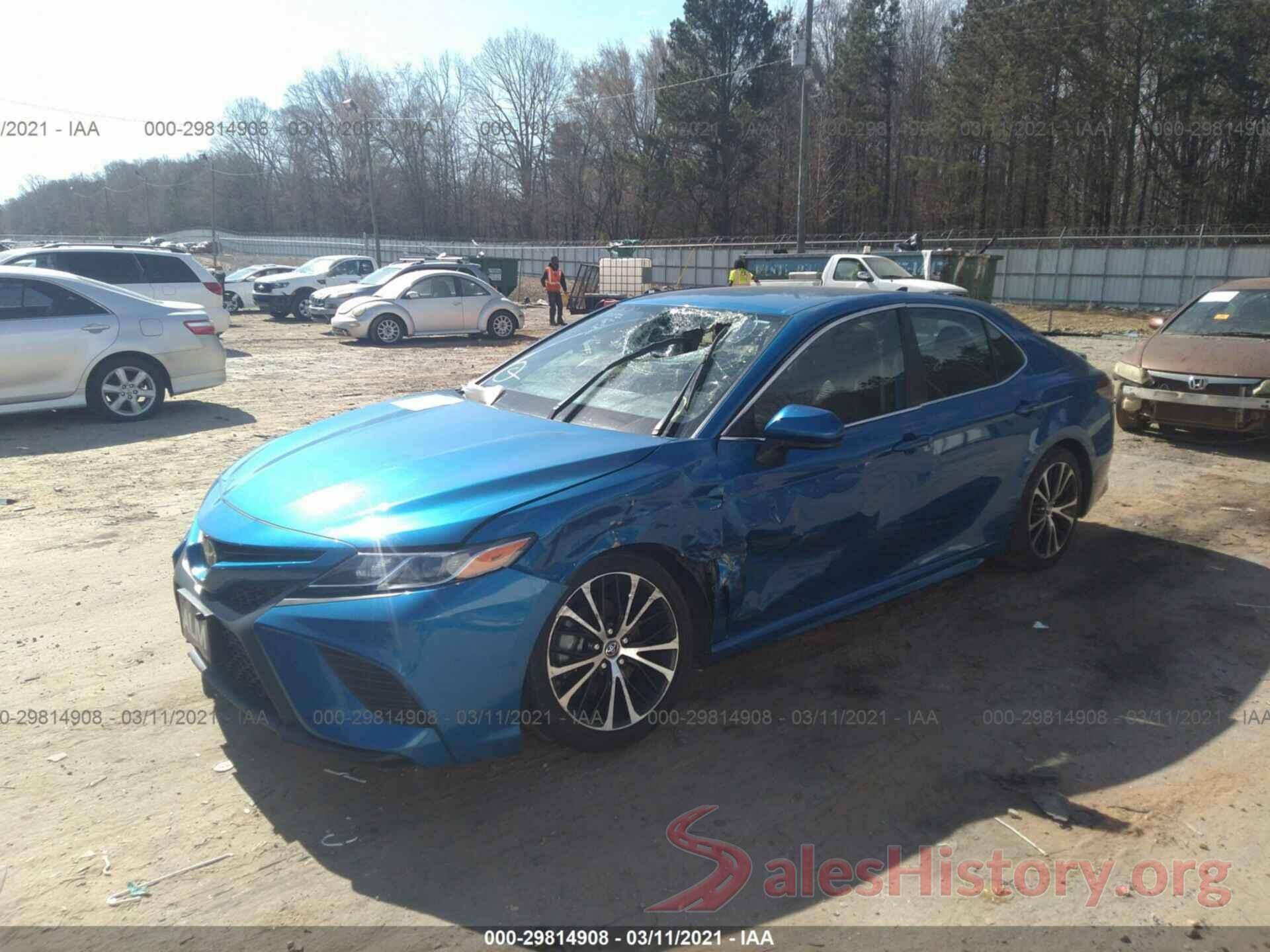 4T1B11HK5KU171867 2019 TOYOTA CAMRY