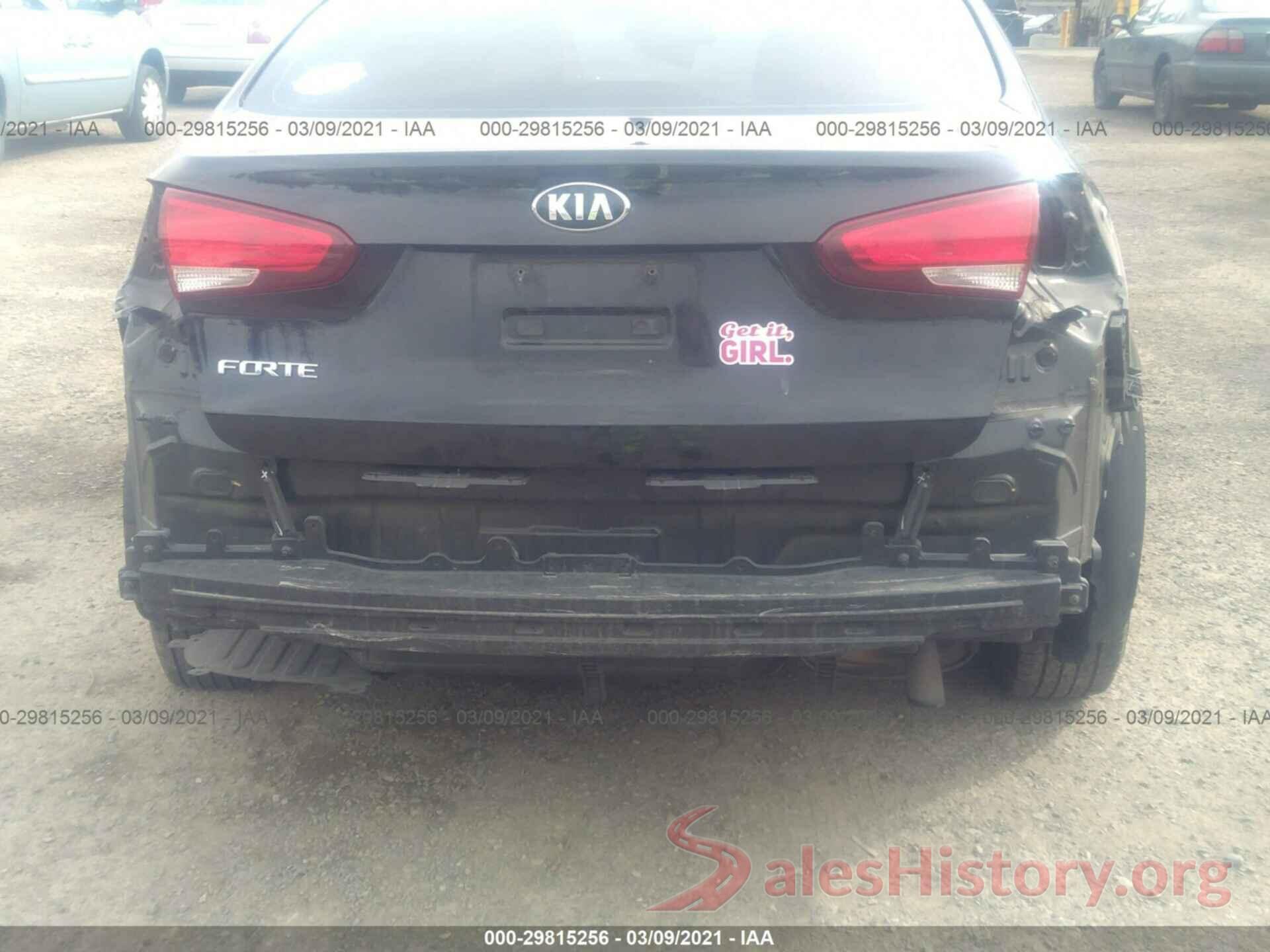 3KPFK4A7XHE038653 2017 KIA FORTE