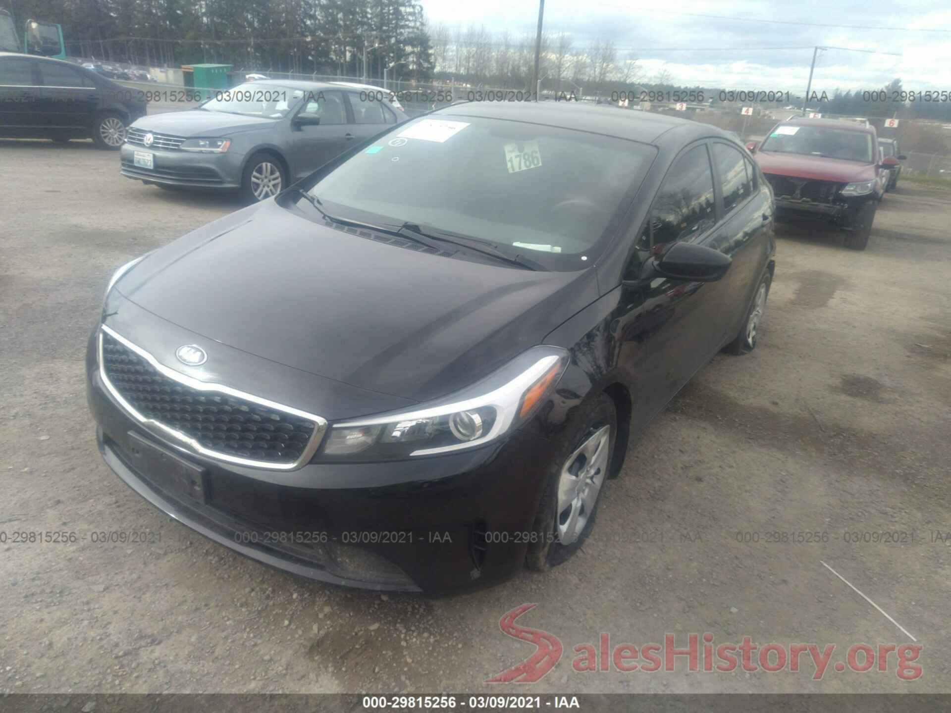 3KPFK4A7XHE038653 2017 KIA FORTE