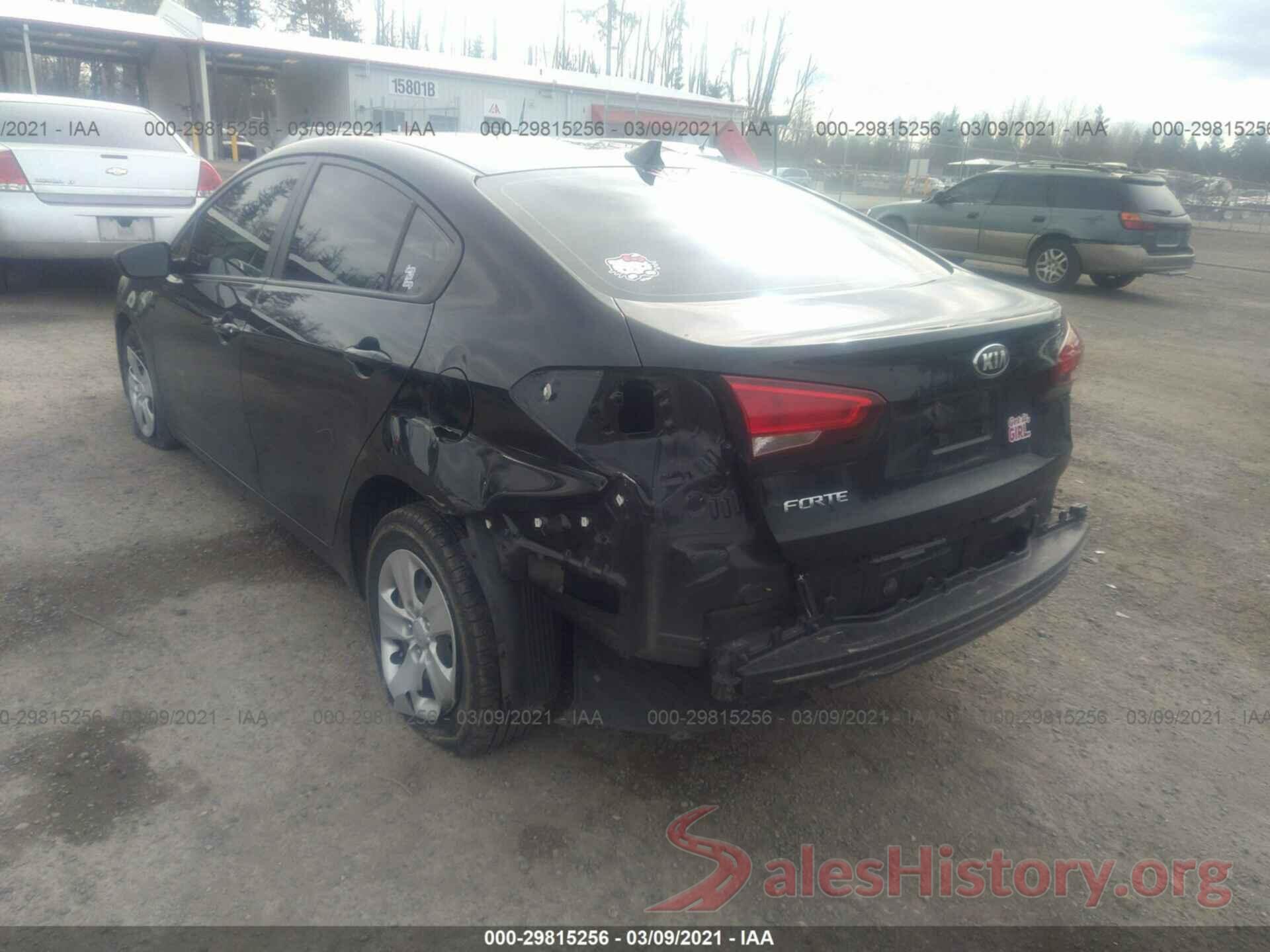 3KPFK4A7XHE038653 2017 KIA FORTE