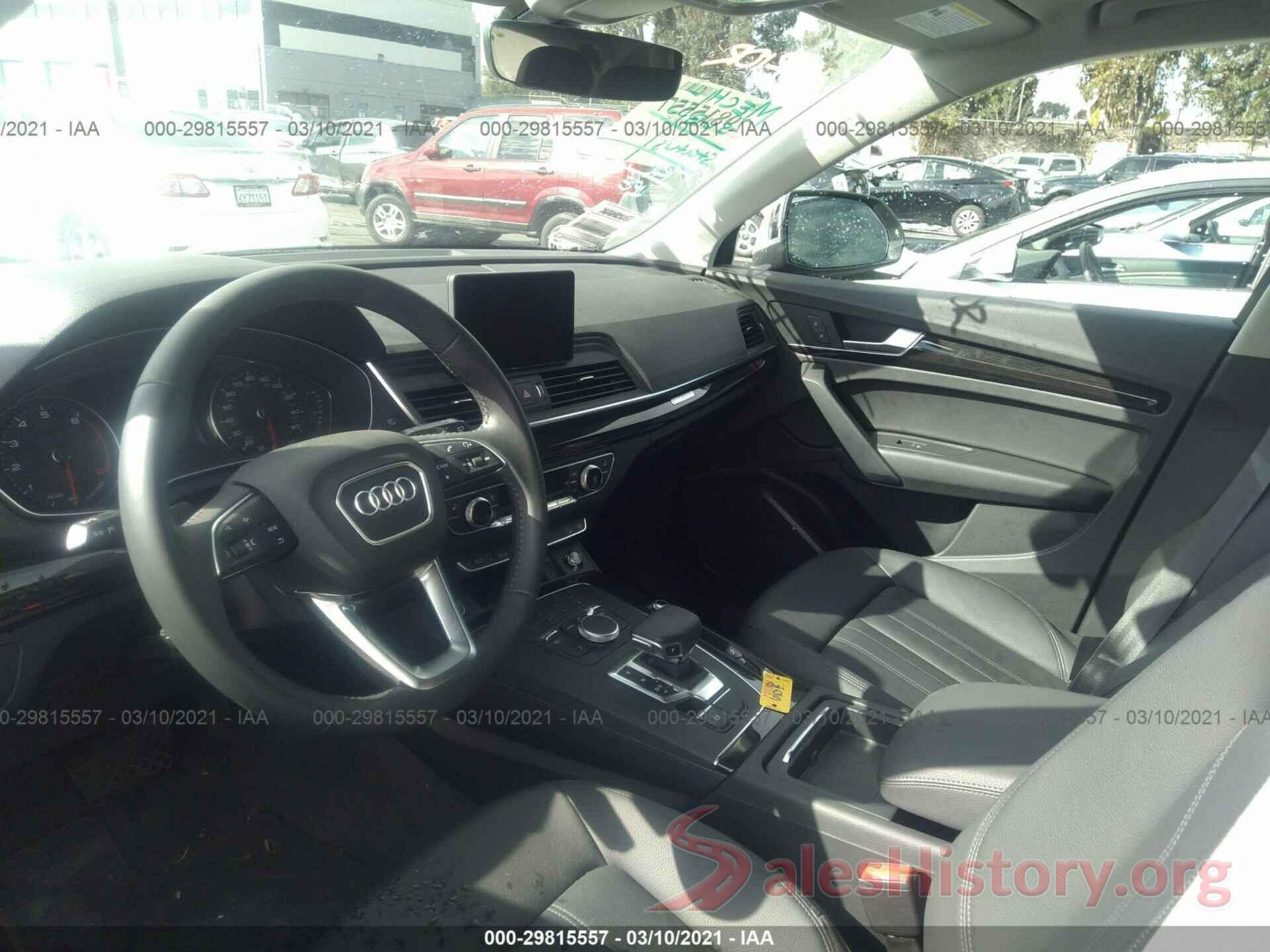 WA1ANAFYXK2139160 2019 AUDI Q5