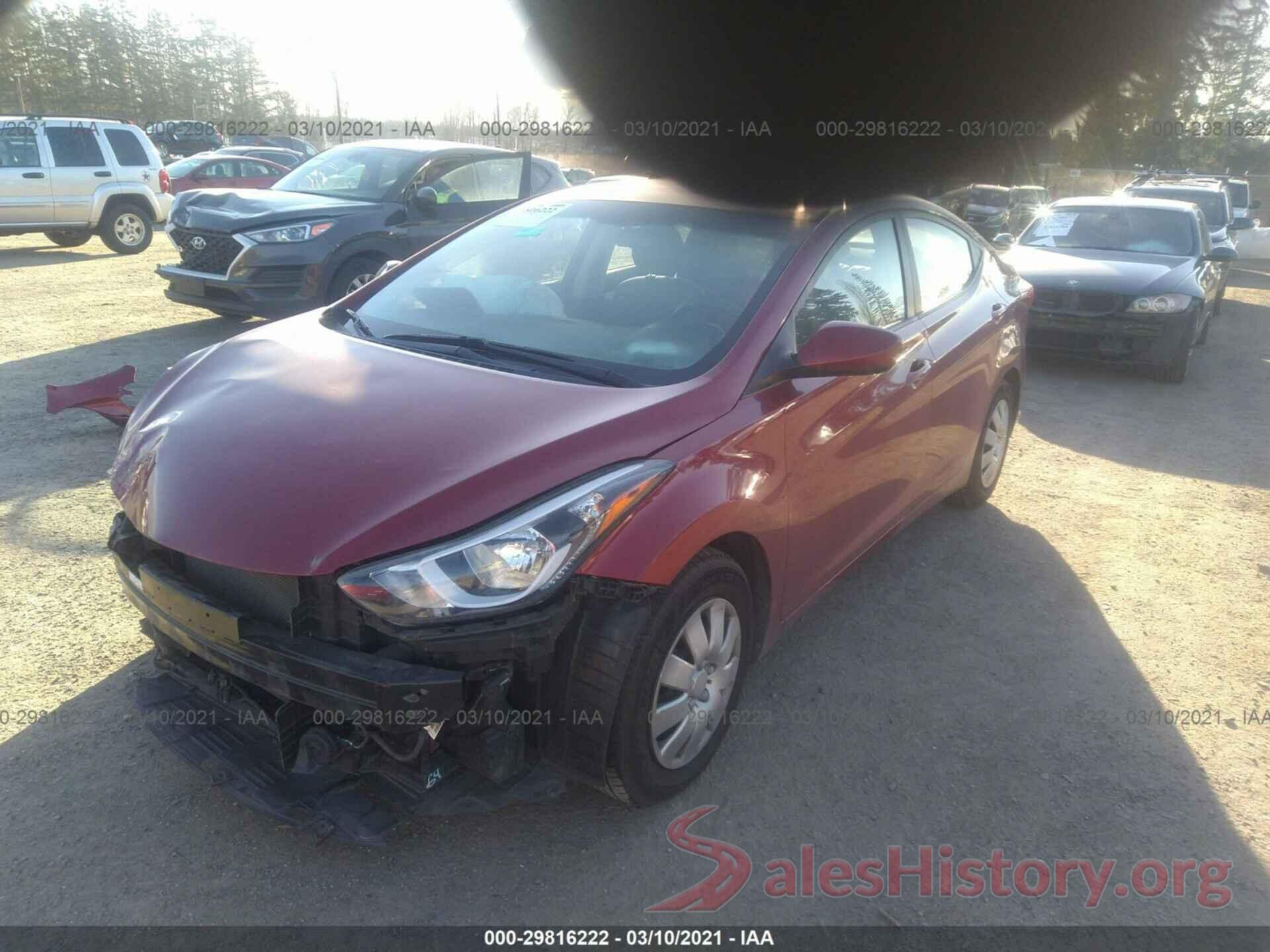 5NPDH4AE7GH700929 2016 HYUNDAI ELANTRA