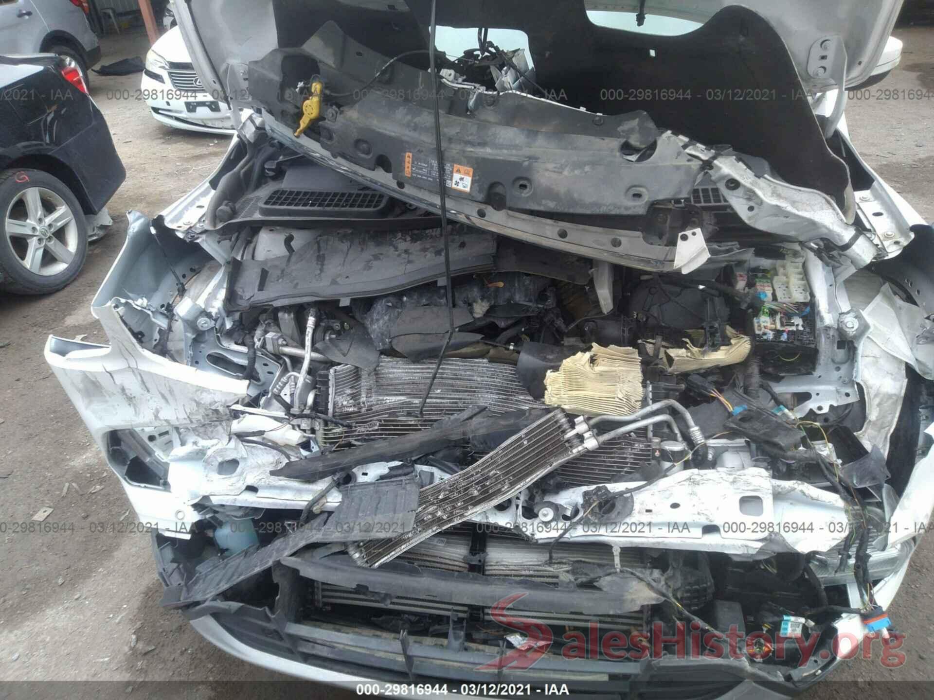 1FMCU9J95JUD58882 2018 FORD ESCAPE