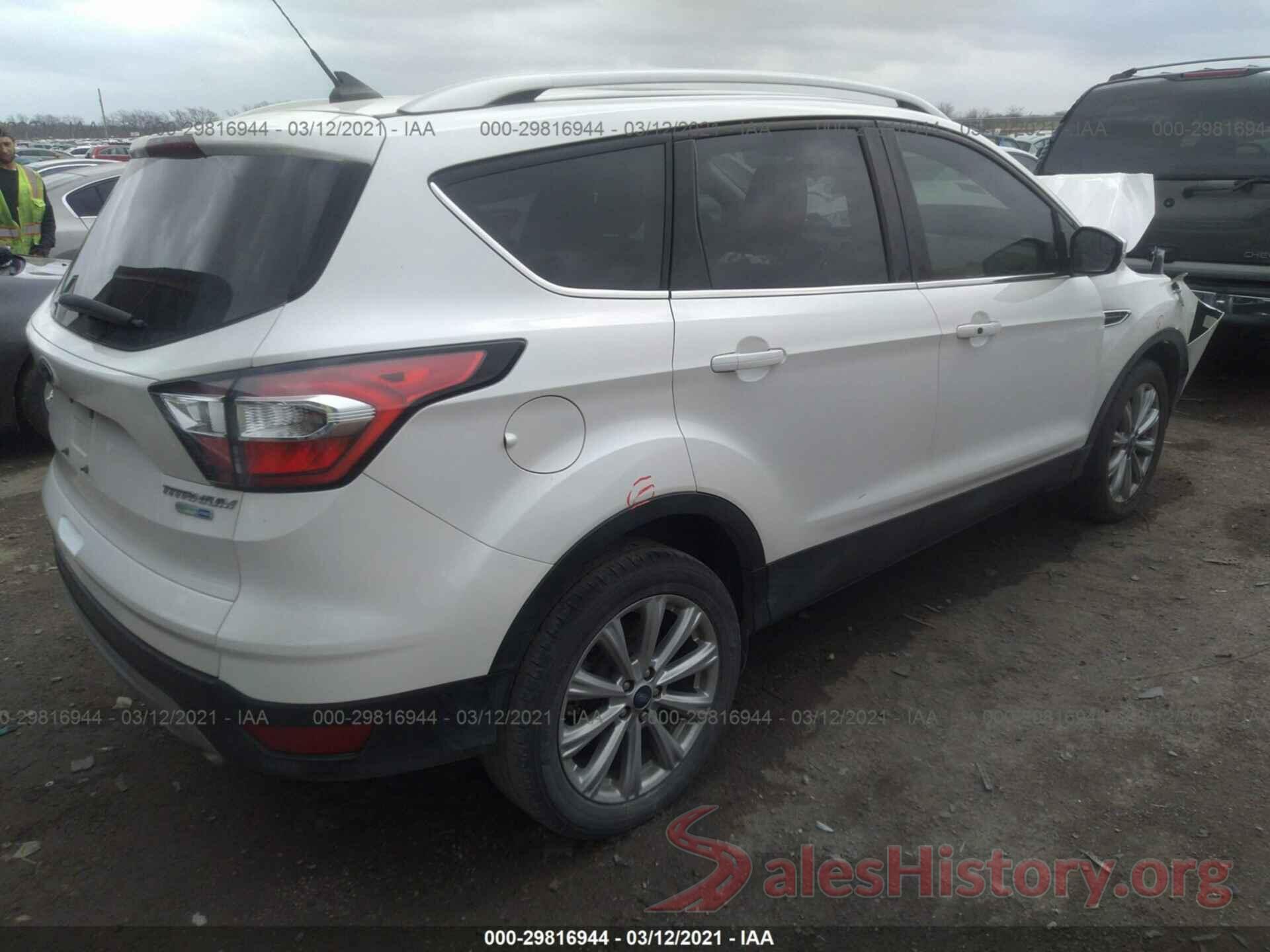 1FMCU9J95JUD58882 2018 FORD ESCAPE