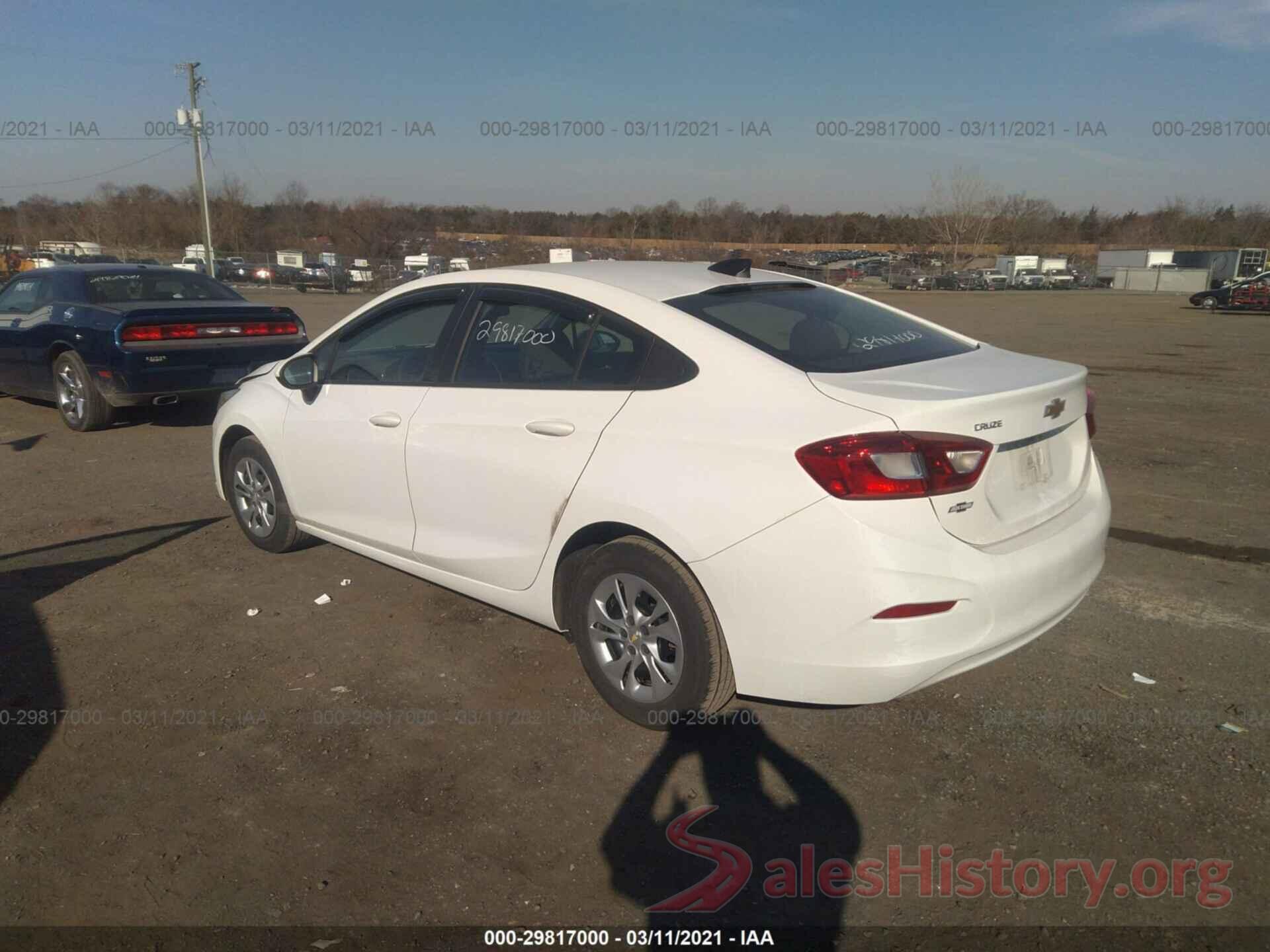 1G1BC5SM8K7134822 2019 CHEVROLET CRUZE