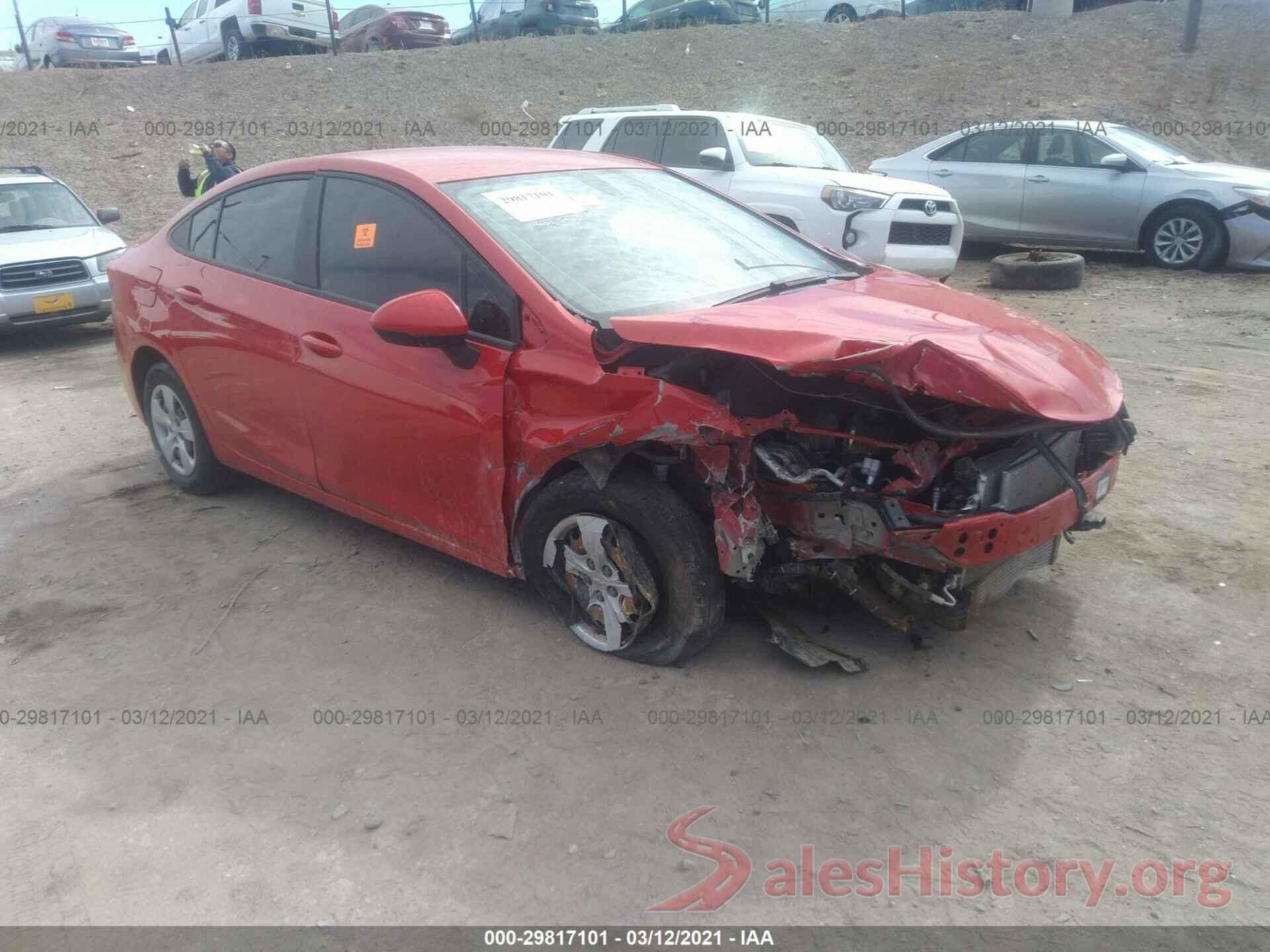 1G1BC5SM4J7135660 2018 CHEVROLET CRUZE