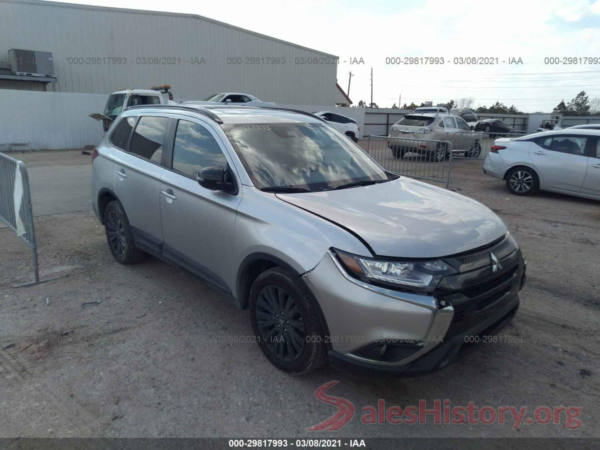 JA4AD3A34LZ031474 2020 MITSUBISHI OUTLANDER