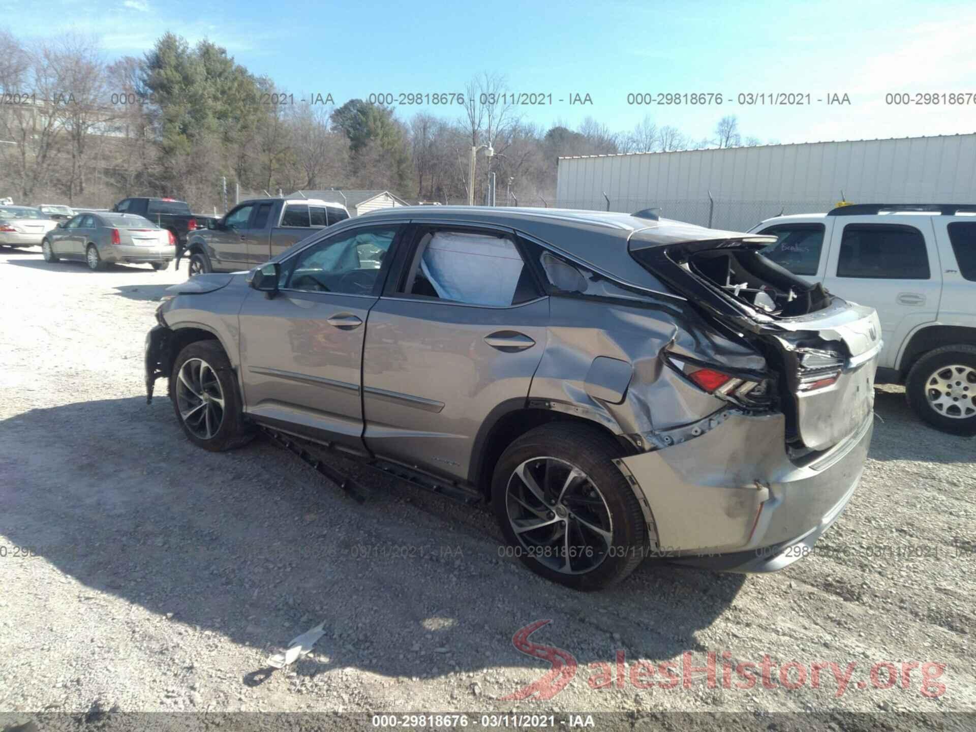 2T2BGMCA4HC013430 2017 LEXUS RX