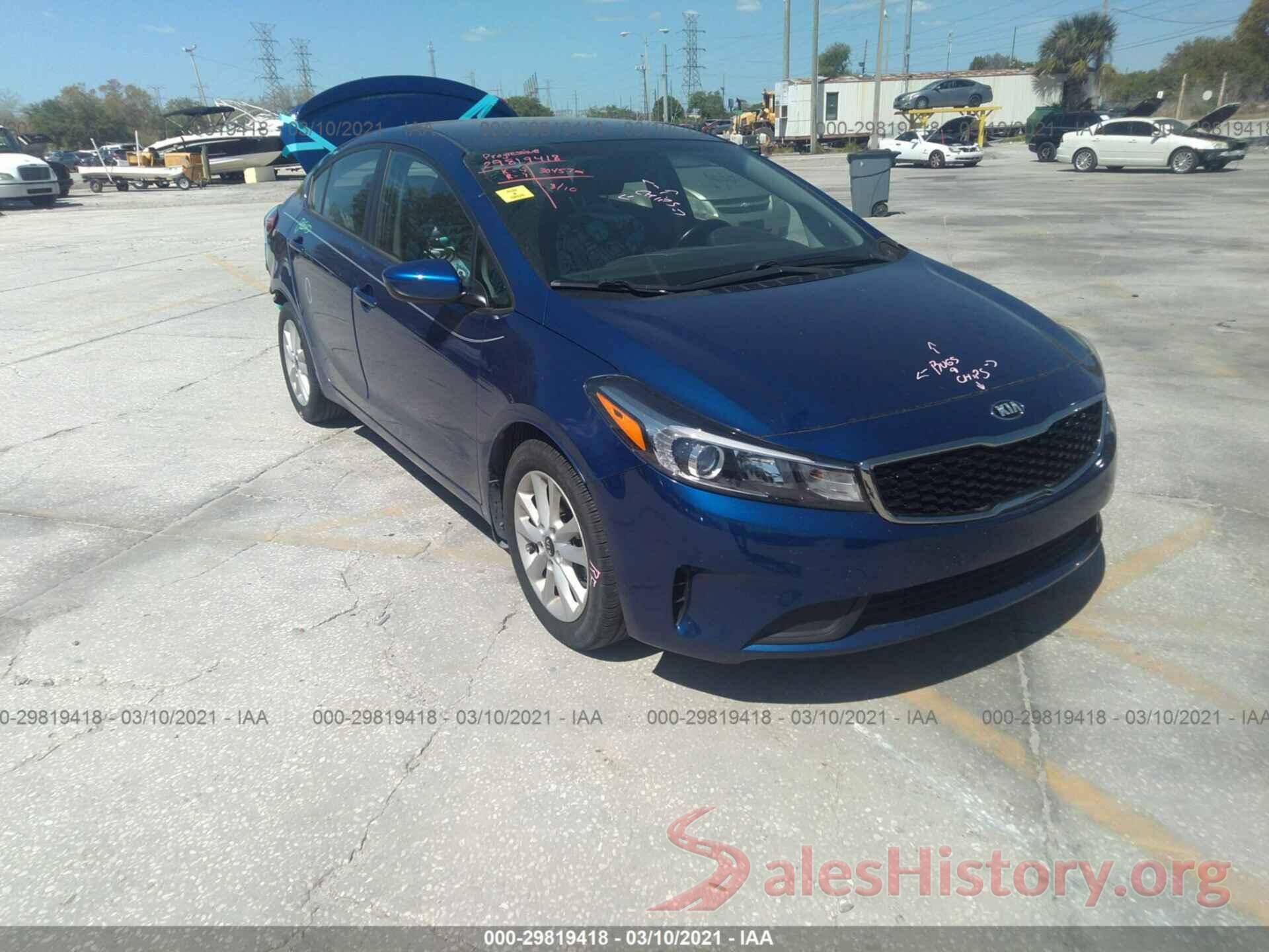 3KPFL4A76HE133613 2017 KIA FORTE