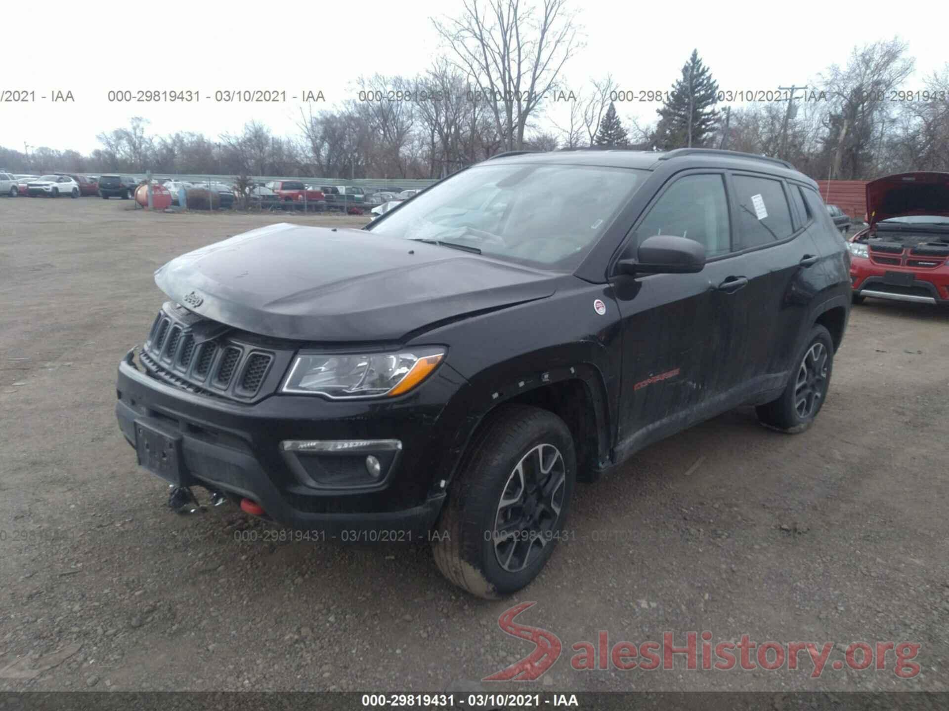 3C4NJDDB9KT799420 2019 JEEP COMPASS