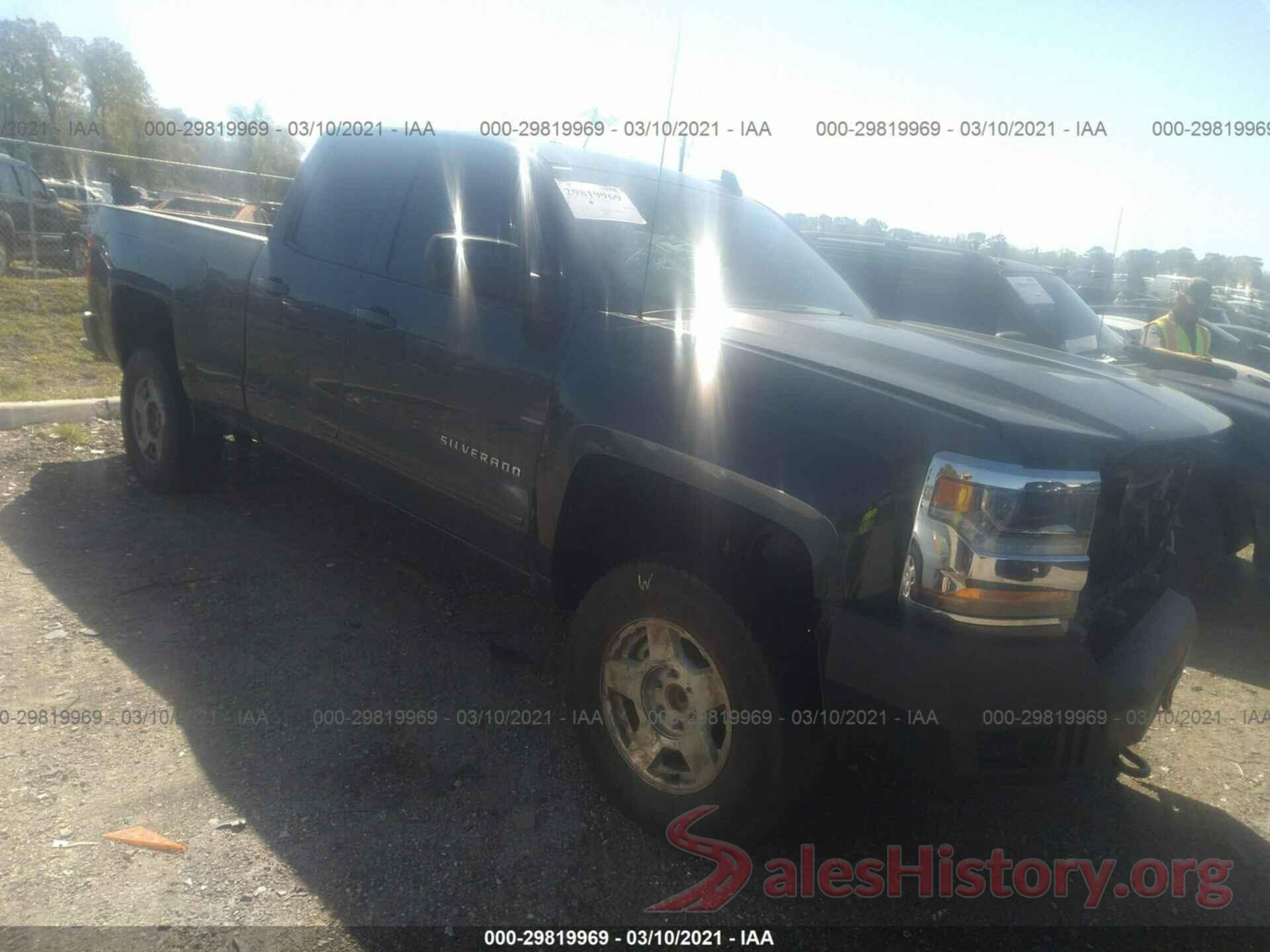 1GCRCRECXJZ167372 2018 CHEVROLET SILVERADO 1500