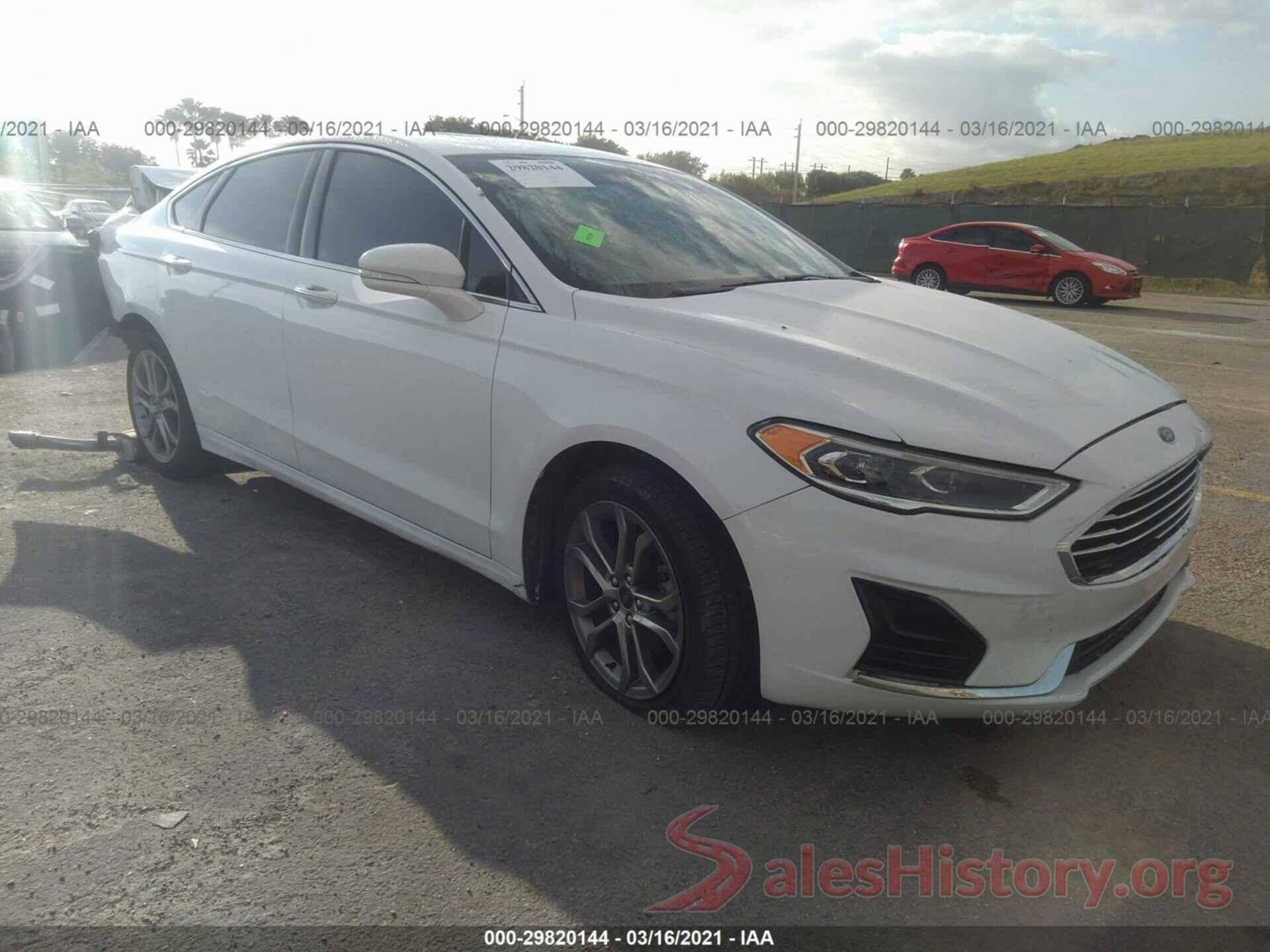 3FA6P0CD7KR150555 2019 FORD FUSION