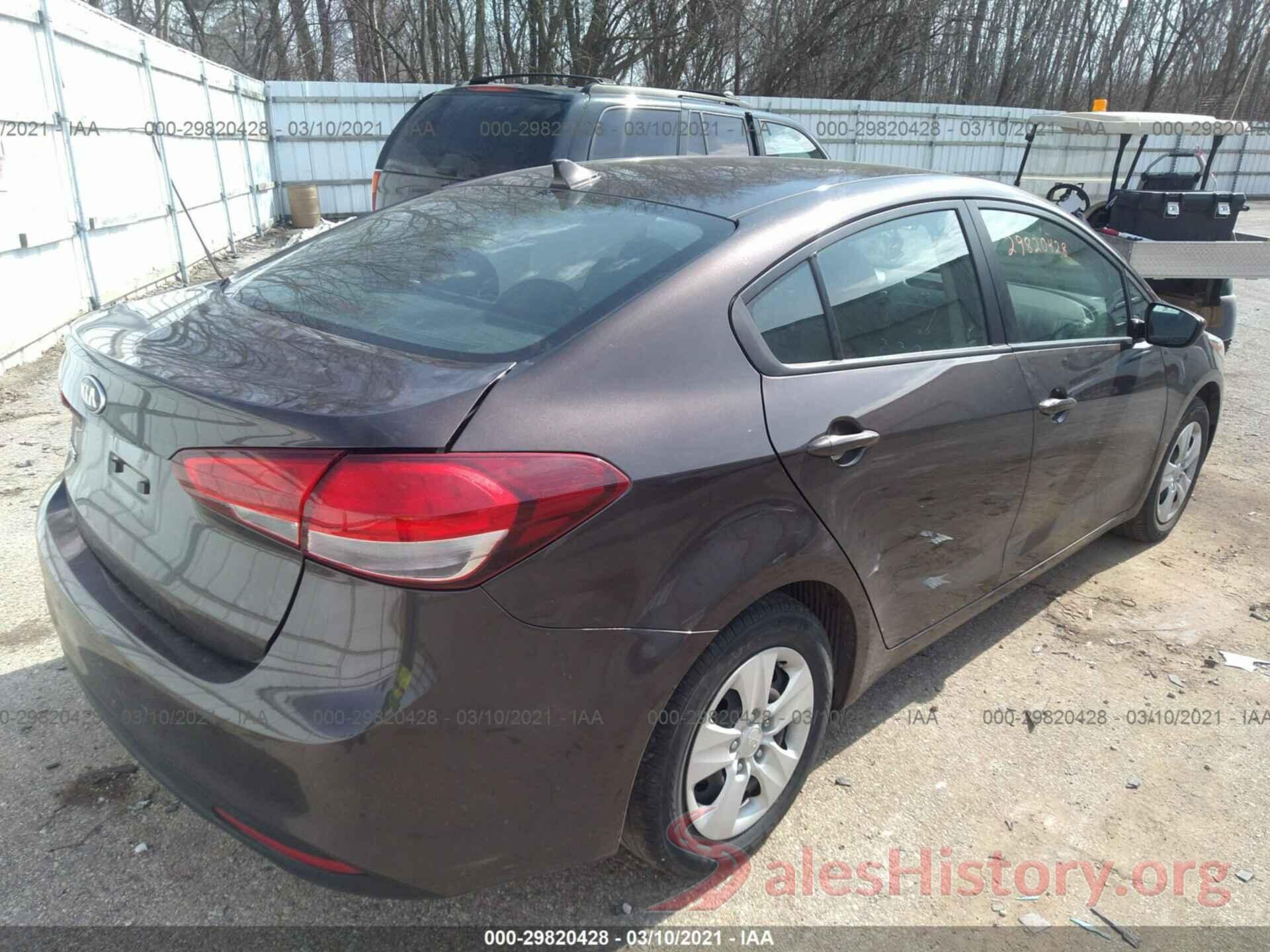 3KPFK4A77JE171425 2018 KIA FORTE