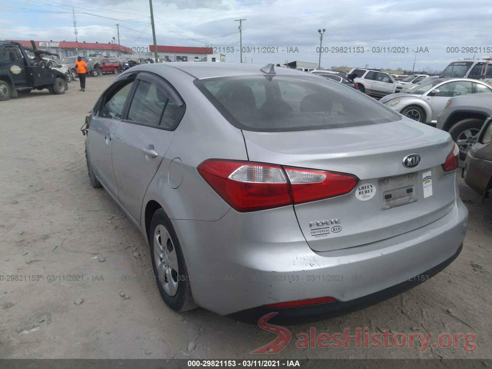 KNAFK4A66G5585109 2016 KIA FORTE