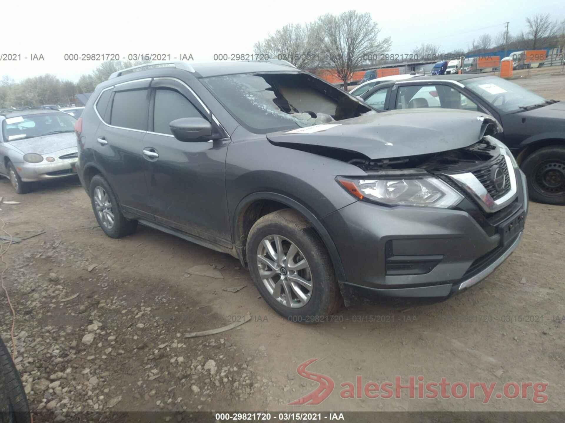 JN8AT2MV1JW300386 2018 NISSAN ROGUE