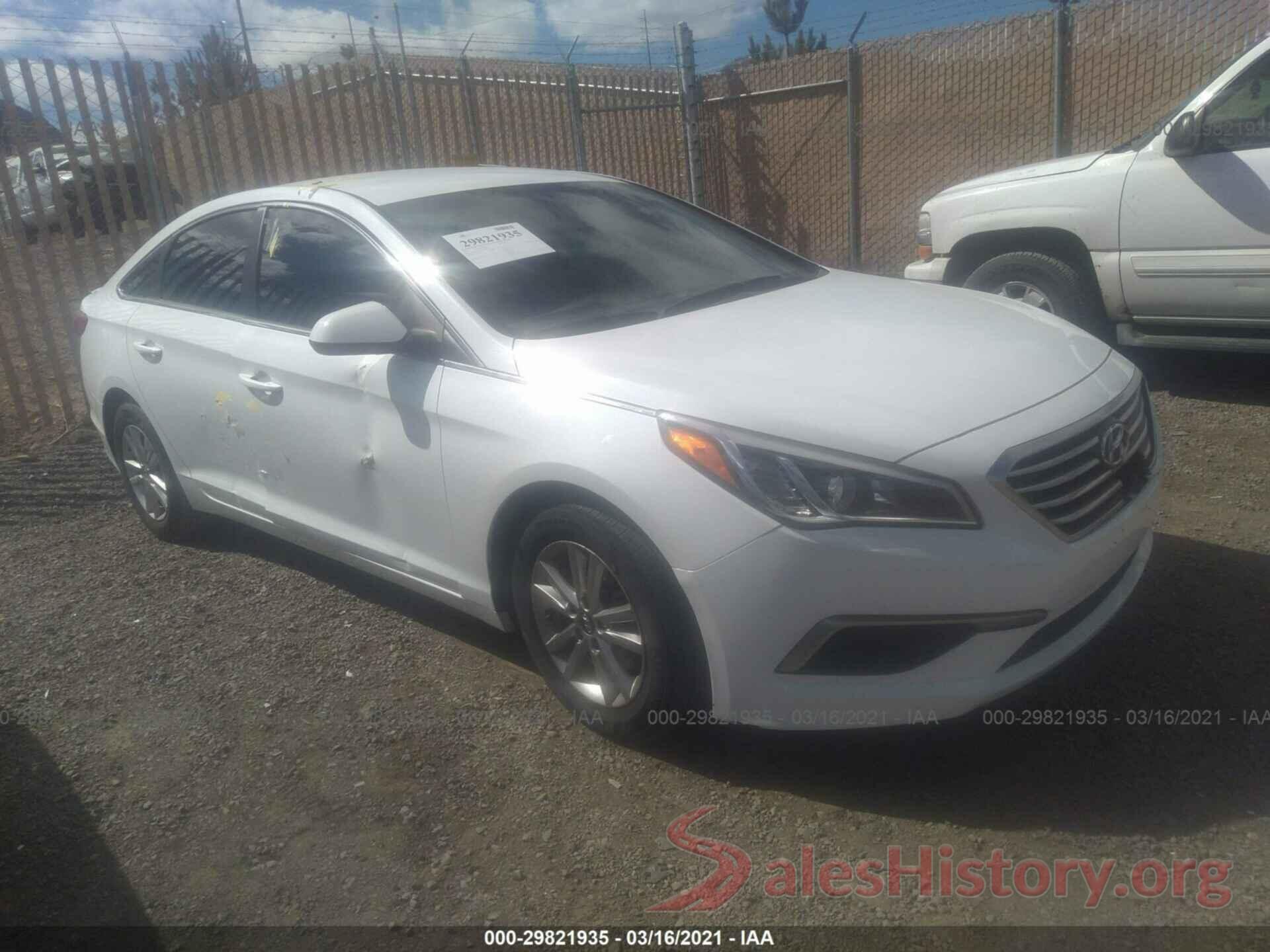 5NPE24AF5HH584324 2017 HYUNDAI SONATA