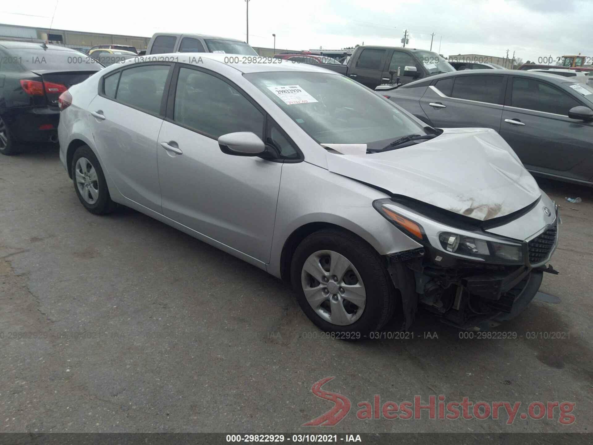 3KPFK4A73HE069324 2017 KIA FORTE