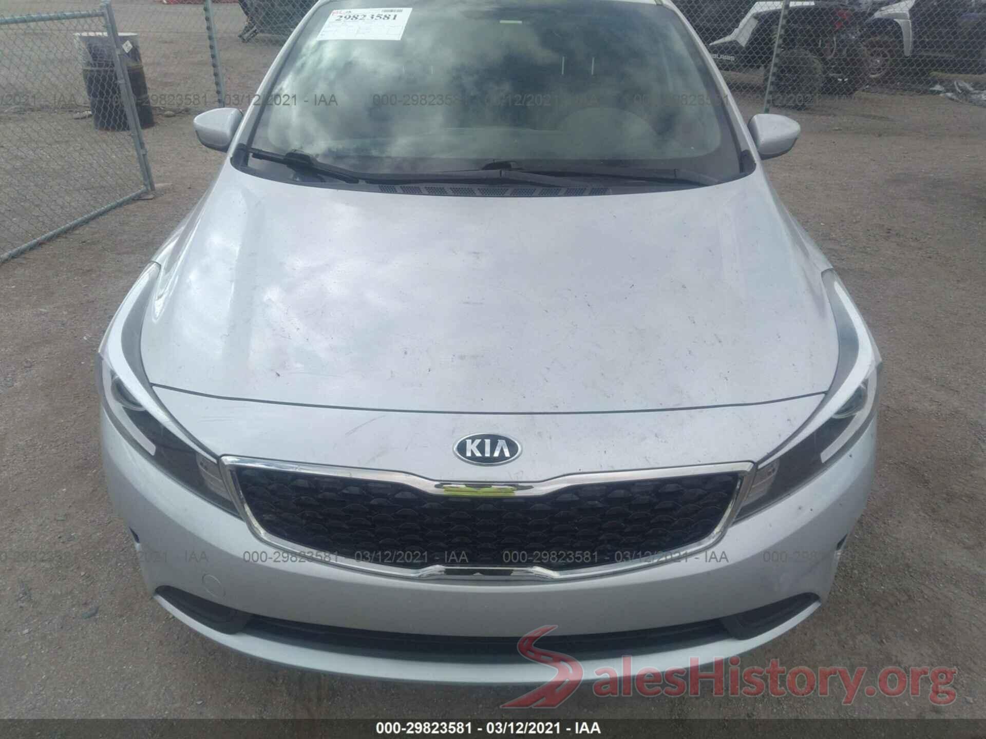 3KPFK4A72JE203035 2018 KIA FORTE