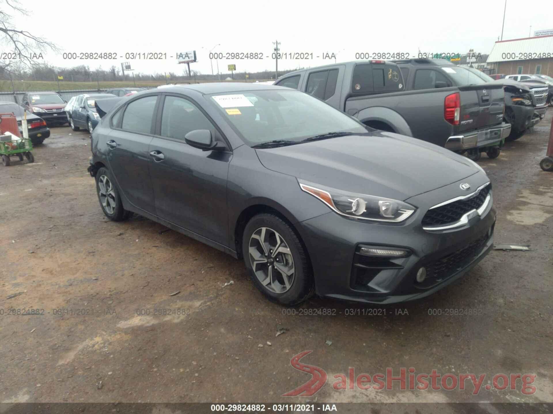 3KPF24AD2KE076648 2019 KIA FORTE