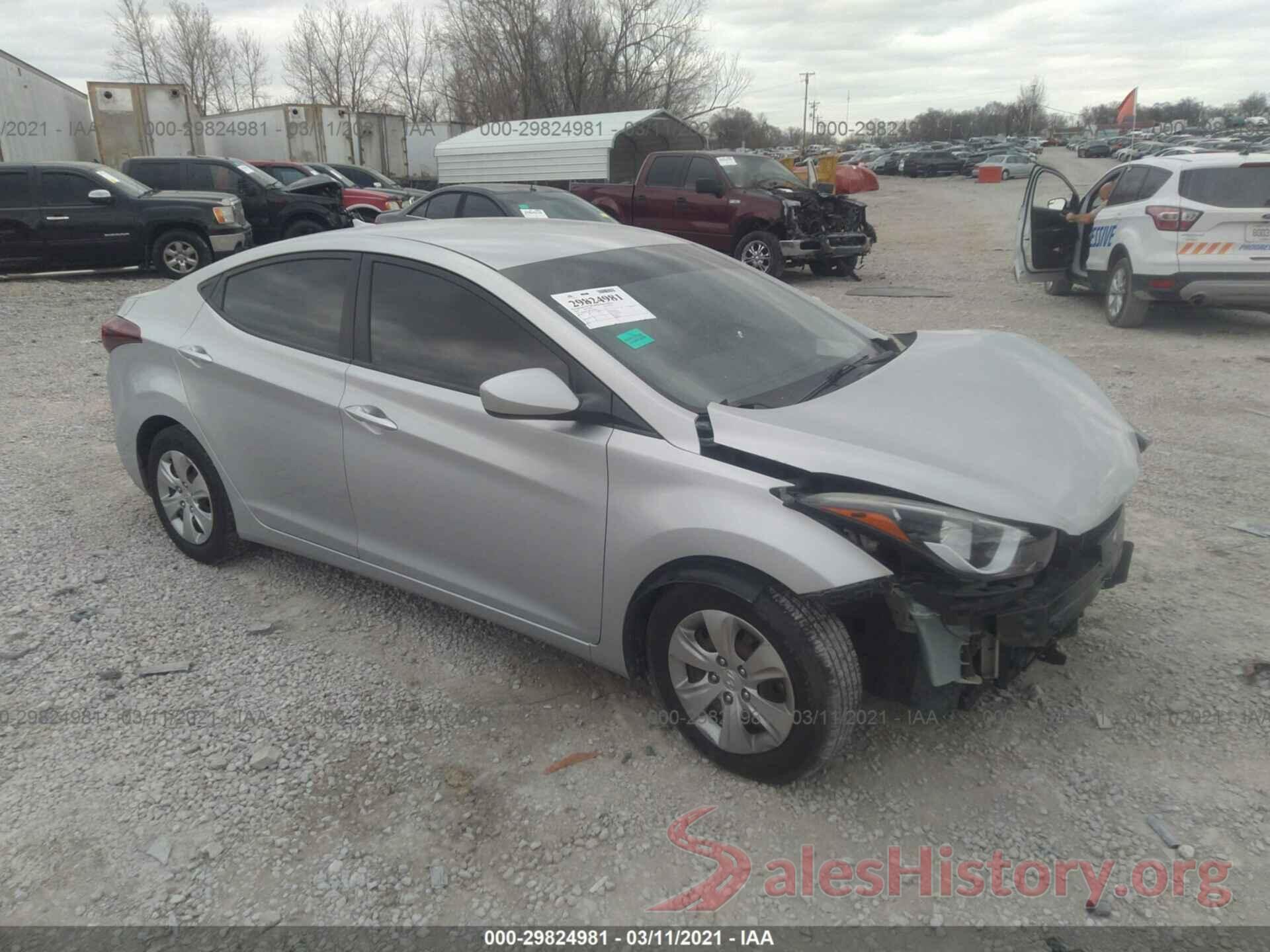 KMHDH4AE0GU581638 2016 HYUNDAI ELANTRA