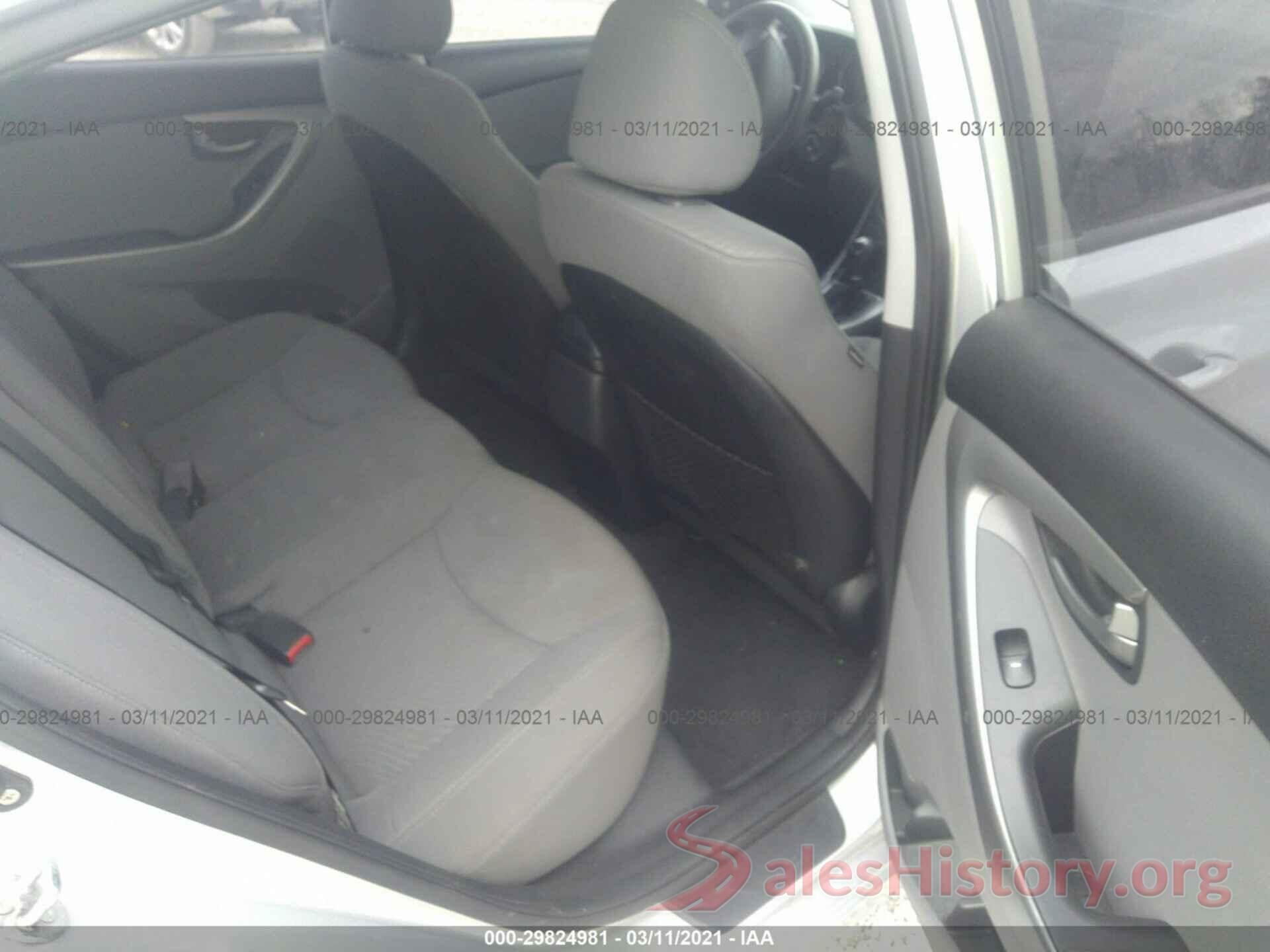 KMHDH4AE0GU581638 2016 HYUNDAI ELANTRA