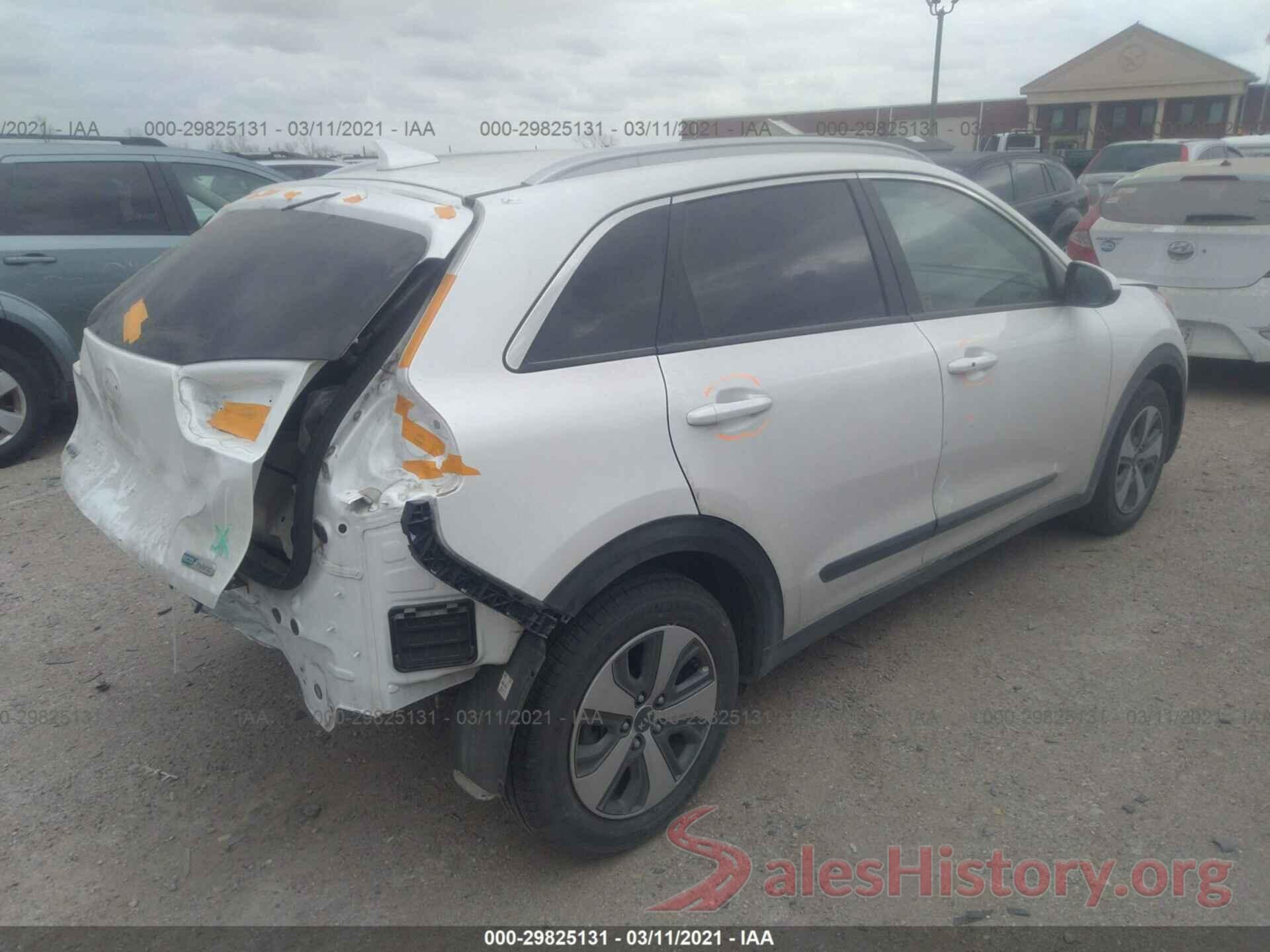 KNDCB3LC3K5340196 2019 KIA NIRO