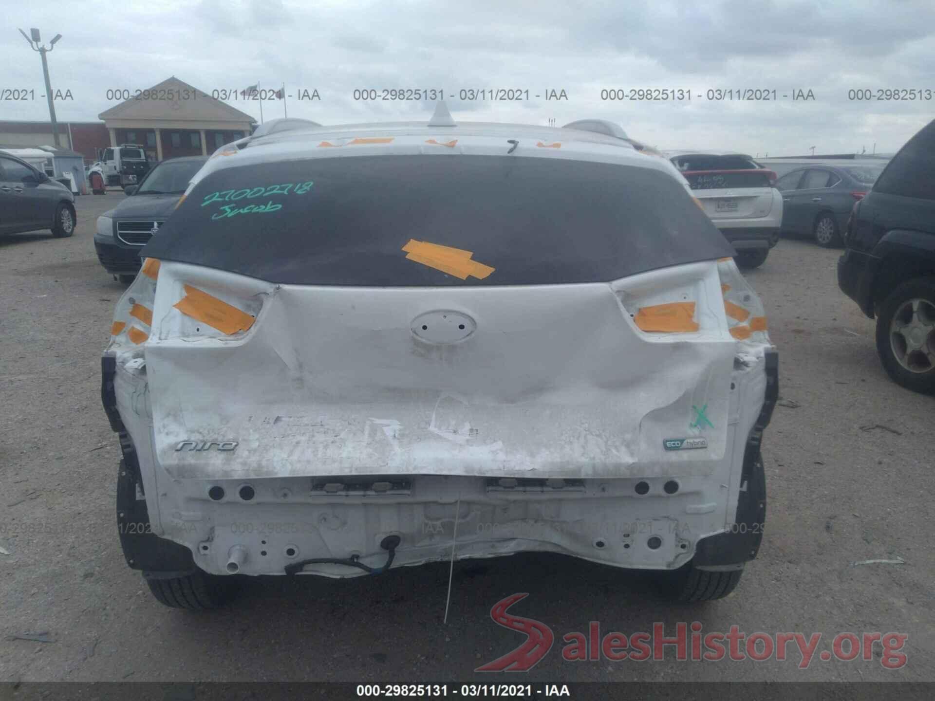 KNDCB3LC3K5340196 2019 KIA NIRO