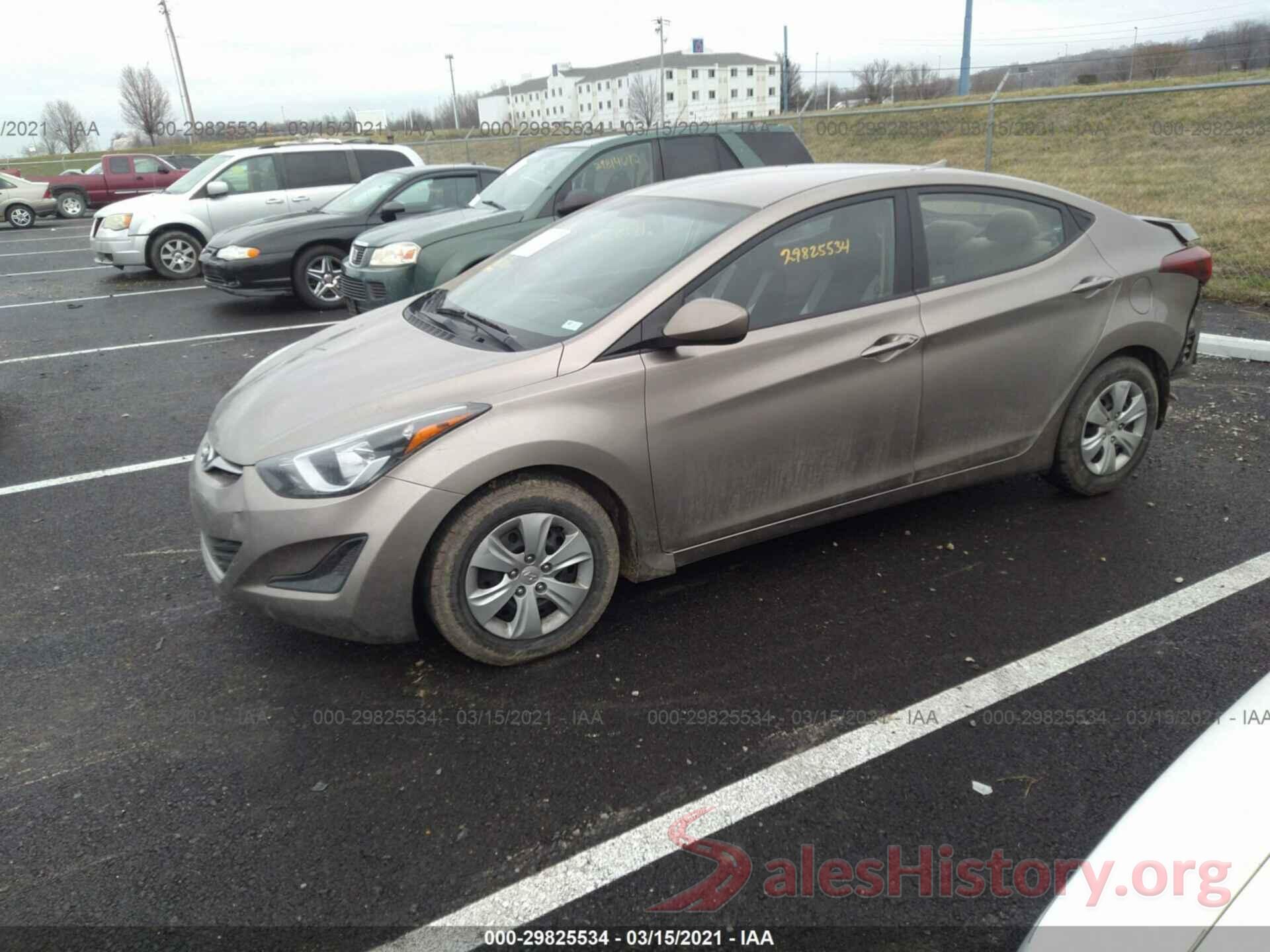 5NPDH4AE8GH673675 2016 HYUNDAI ELANTRA