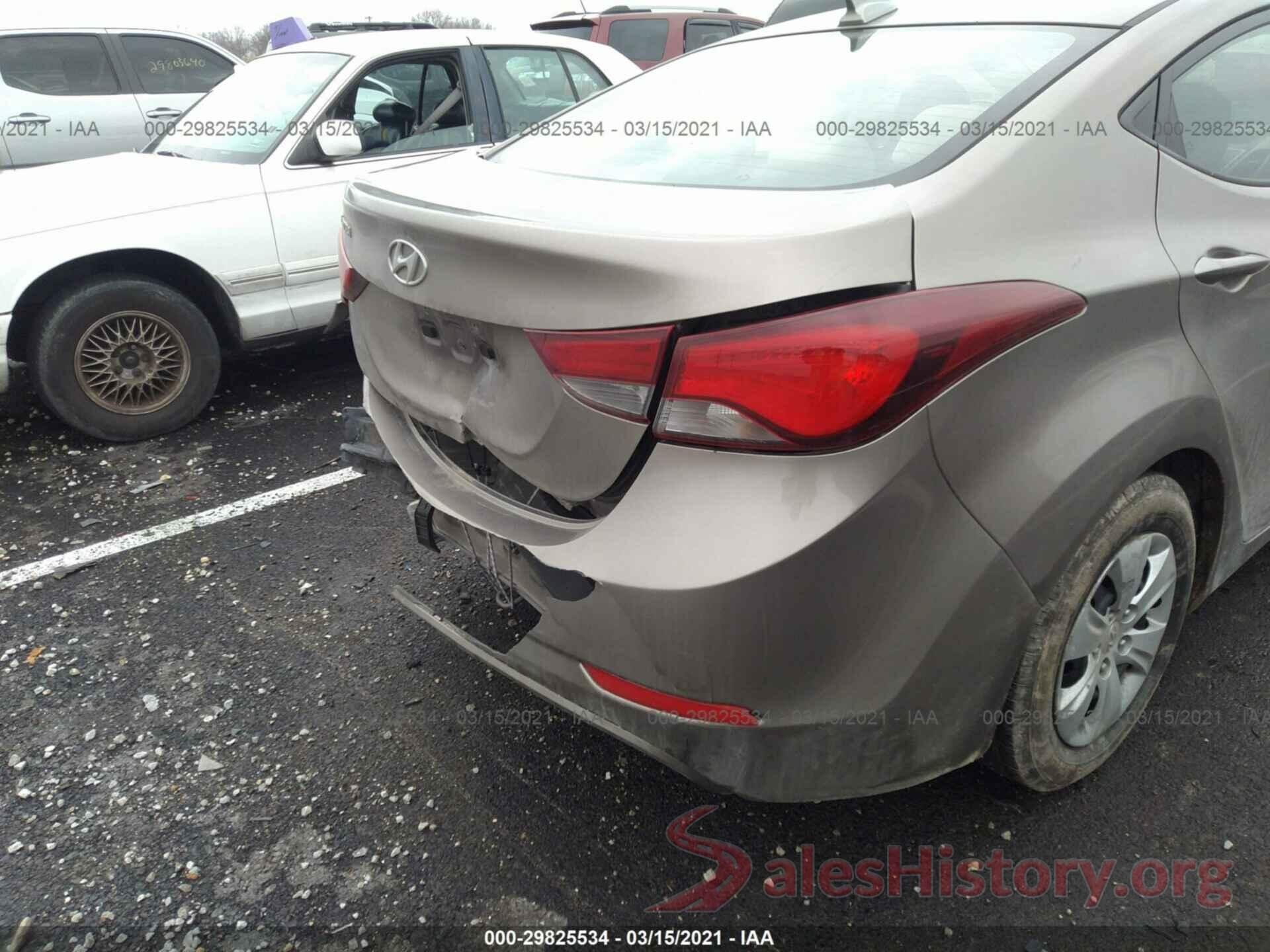 5NPDH4AE8GH673675 2016 HYUNDAI ELANTRA