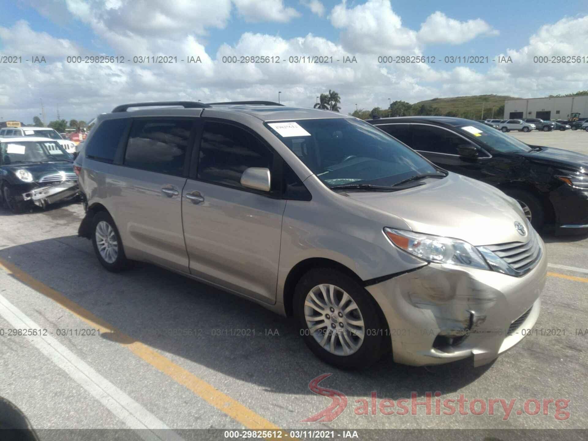 5TDYZ3DCXHS854095 2017 TOYOTA SIENNA