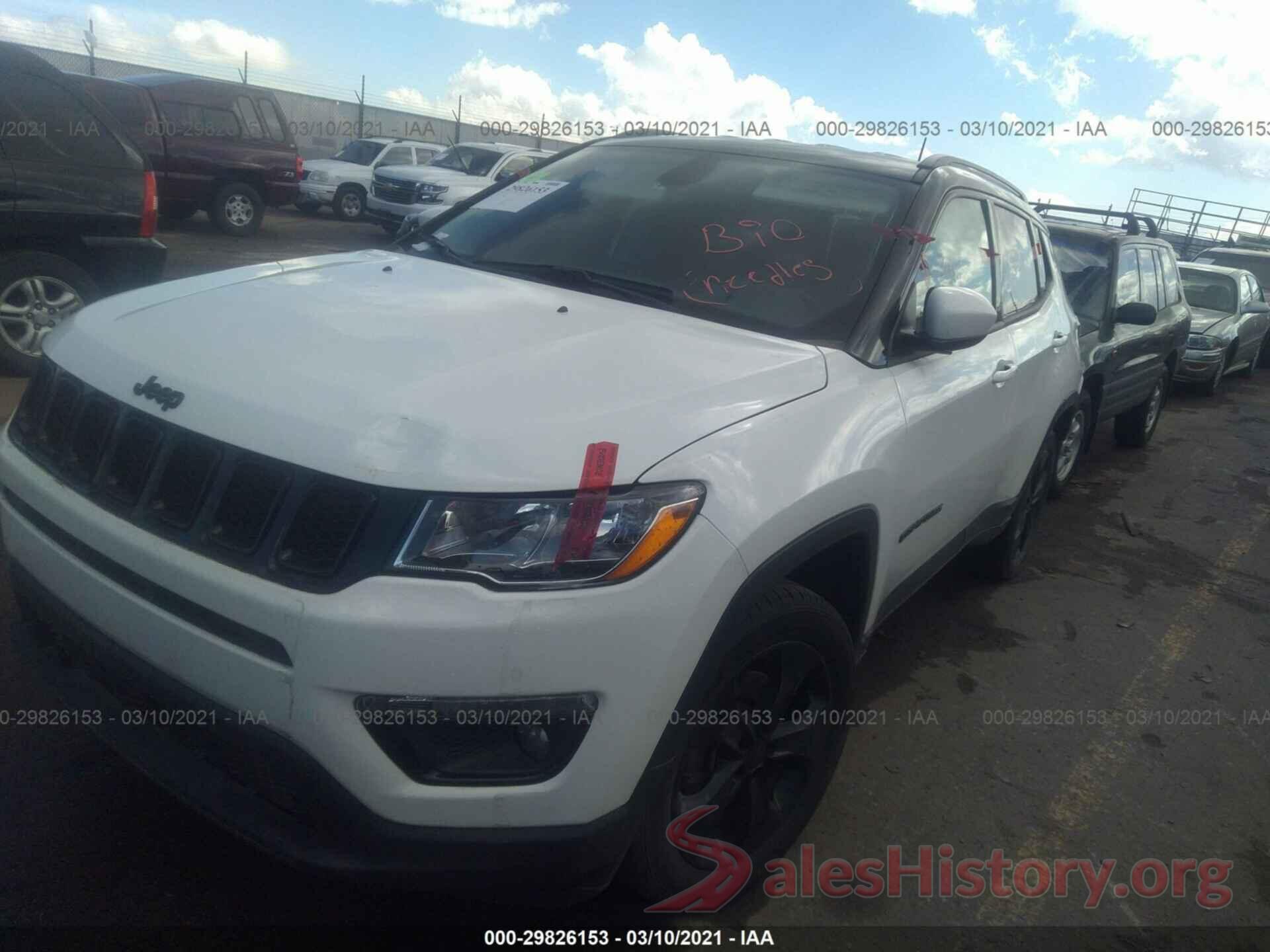 3C4NJDBB1JT304483 2018 JEEP COMPASS