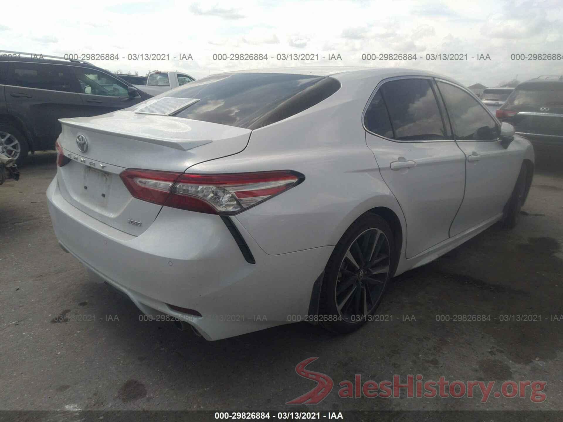 4T1B61HK4JU070853 2018 TOYOTA CAMRY