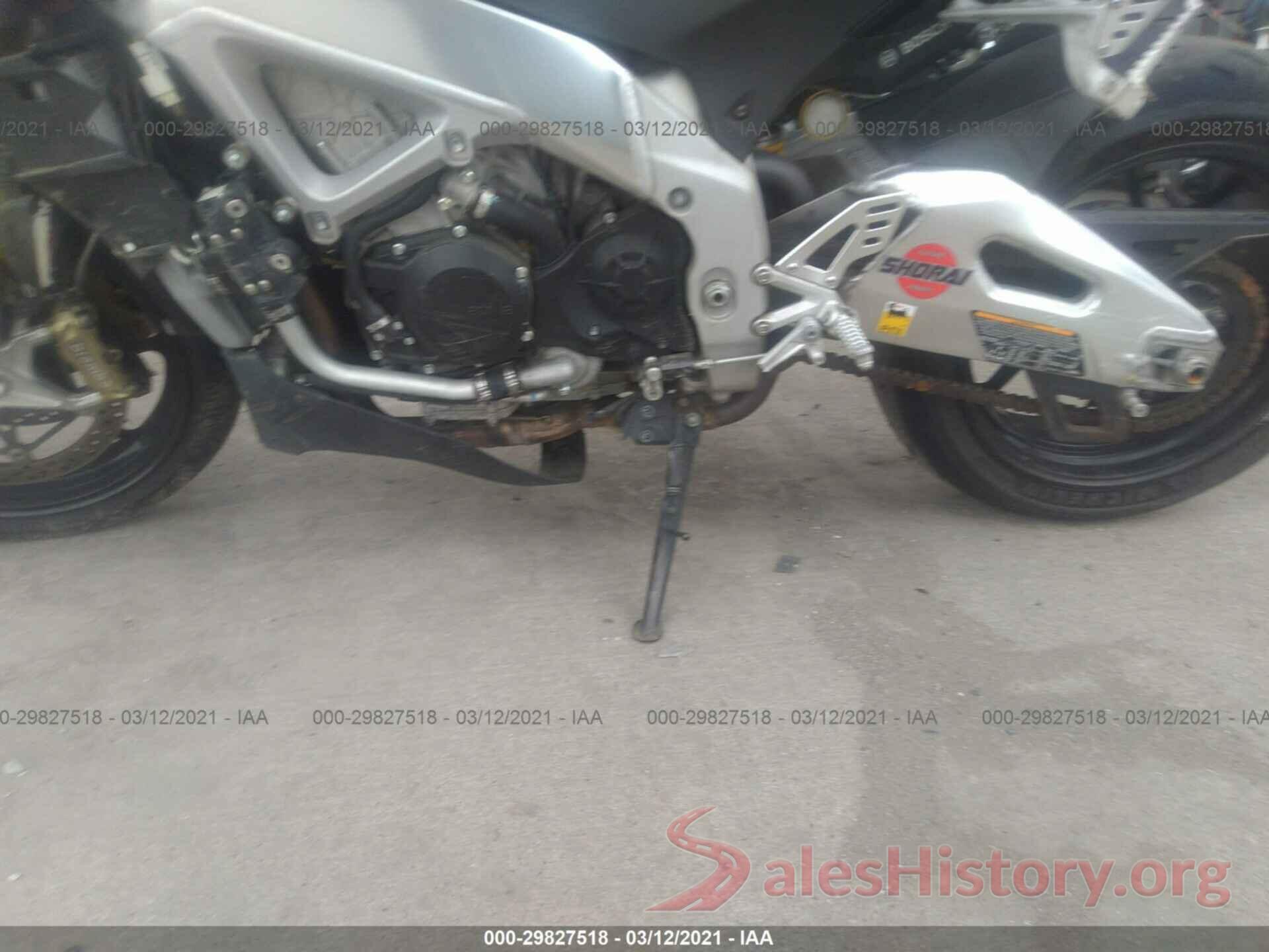 ZD4TYCB09FS000116 2015 APRILIA TUONO